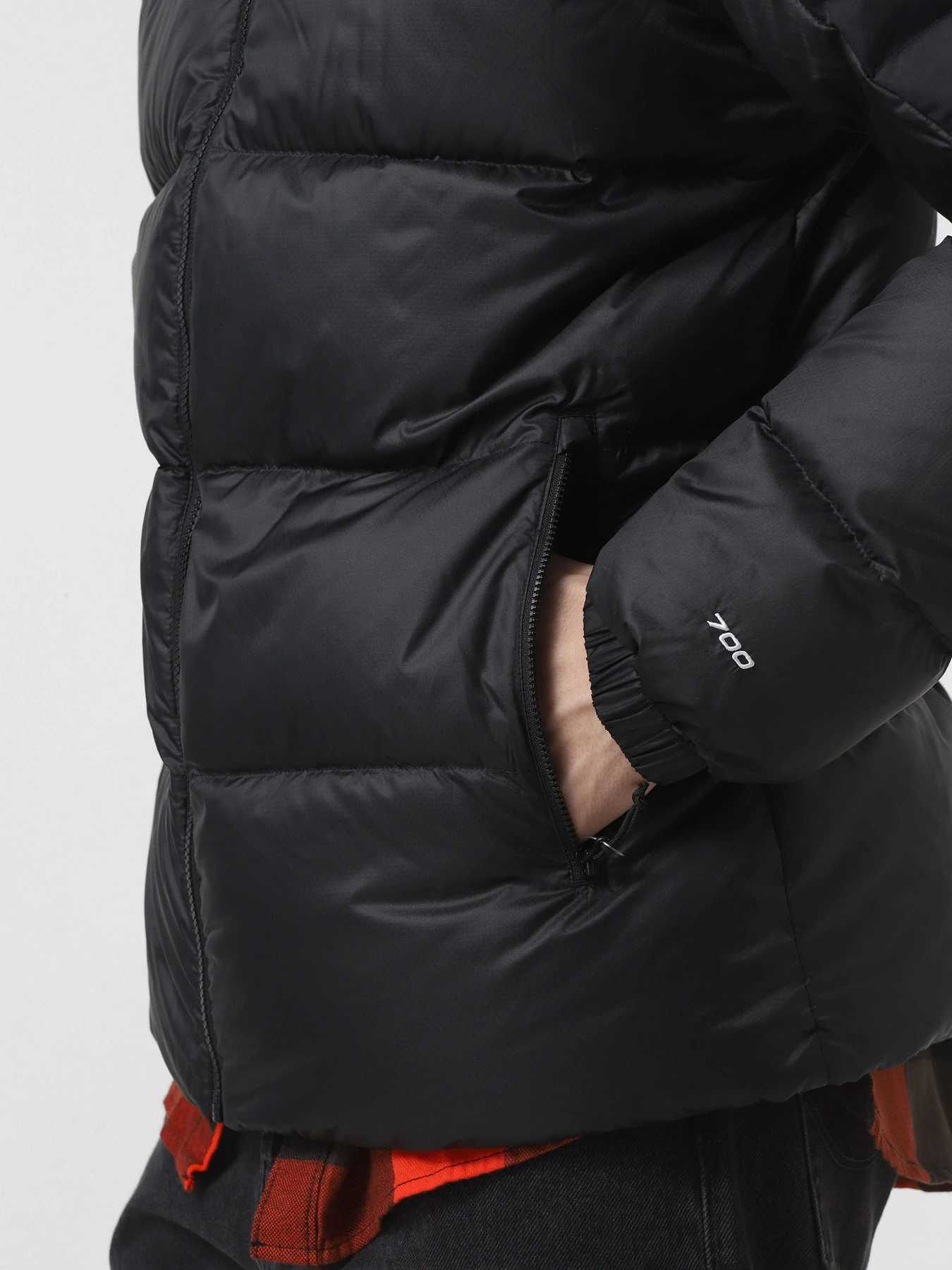 Куртки и дубленки The North Face Diablo Down 2.0 модель NF0A8993PH51 Фото