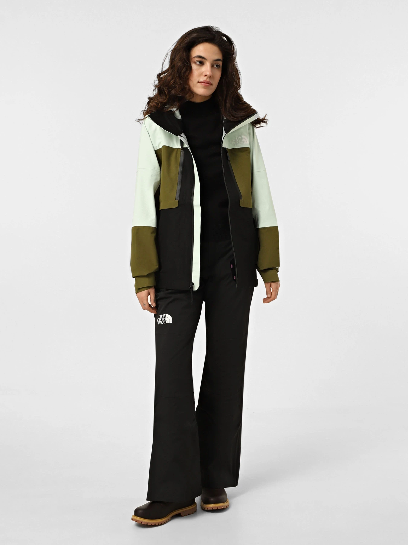Куртки и дубленки The North Face Ceptor модель NF0A87WX5CI1 Фото