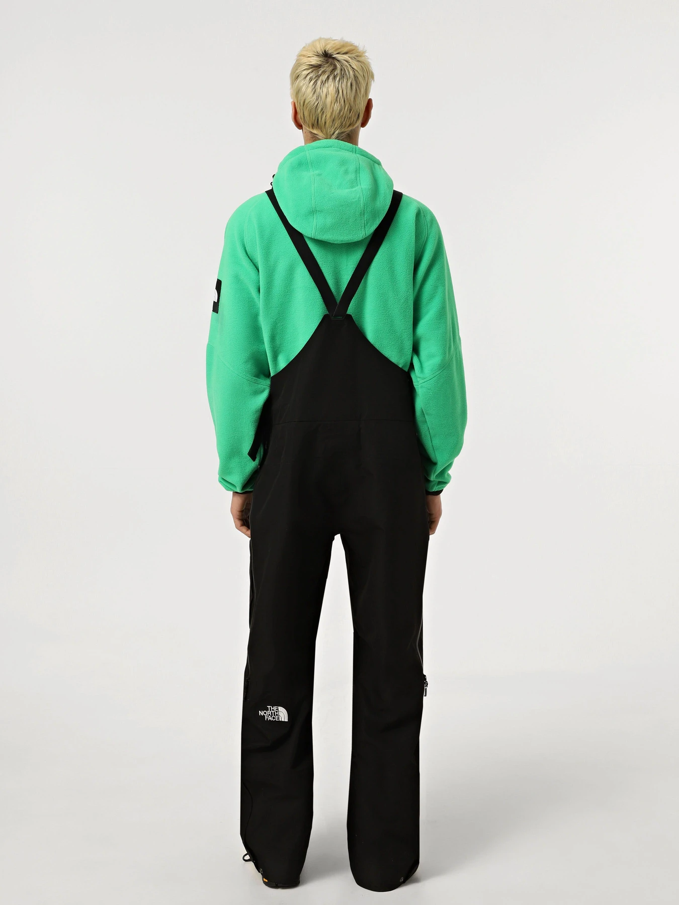 Комбінезони The North Face Ceptor модель NF0A87YBJK31 Комбінезони The North Face Ceptor модель NF0A87YBJK31 Фото
