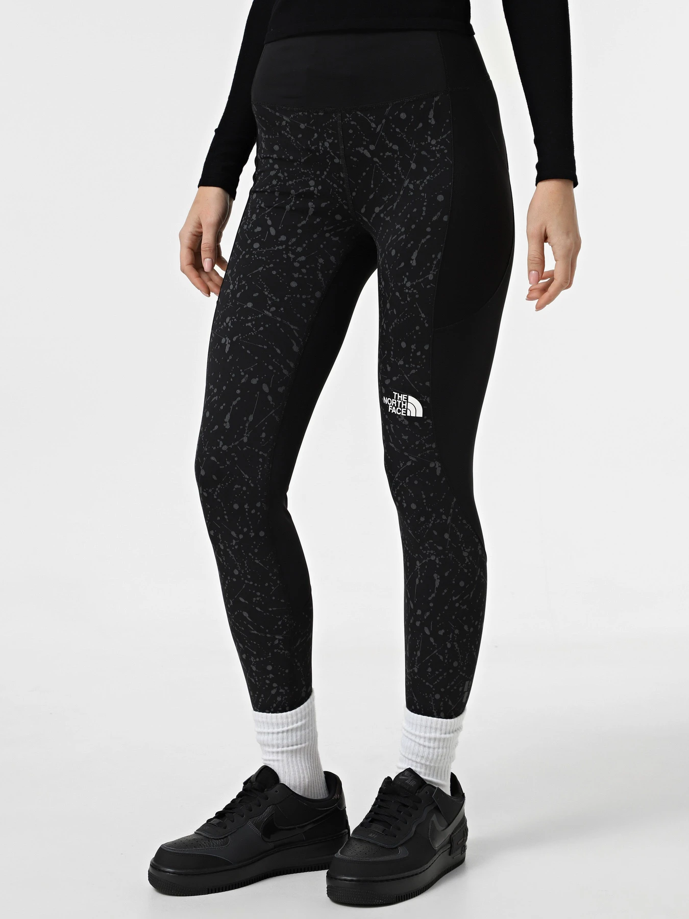 Штани The North Face Movmynt 7/8 модель NF0A84KZ5ON1 Штани The North Face Movmynt 7/8 модель NF0A84KZ5ON1 Фото