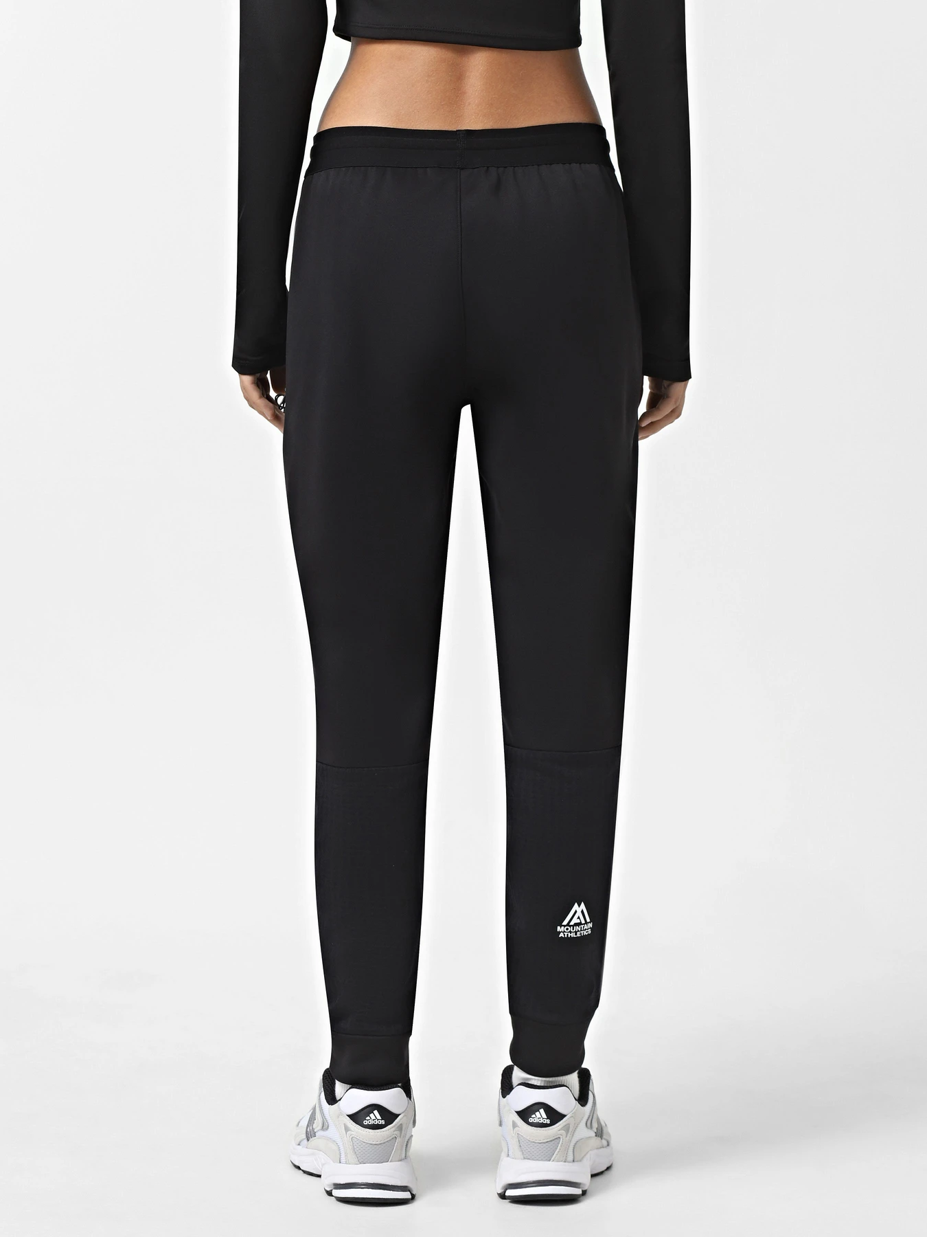 Брюки The North Face Mountain Athletics модель NF0A893WJK31 Брюки The North Face Mountain Athletics модель NF0A893WJK31 Фото