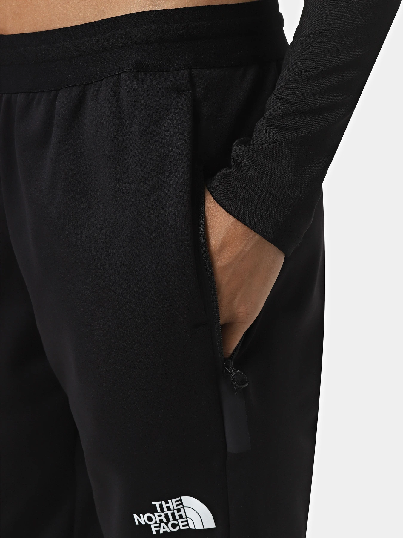 Брюки The North Face Mountain Athletics модель NF0A893WJK31 Брюки The North Face Mountain Athletics модель NF0A893WJK31 Фото