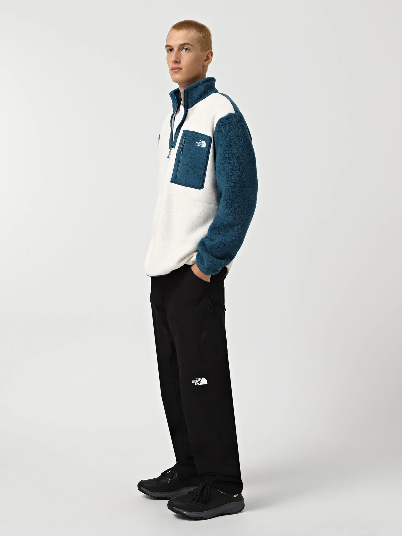 Худі та світшоти The North Face Yumiori 1/4 Zip Fleece модель NF0A883S9IH1 Худі та світшоти The North Face Yumiori 1/4 Zip Fleece модель NF0A883S9IH1 Фото