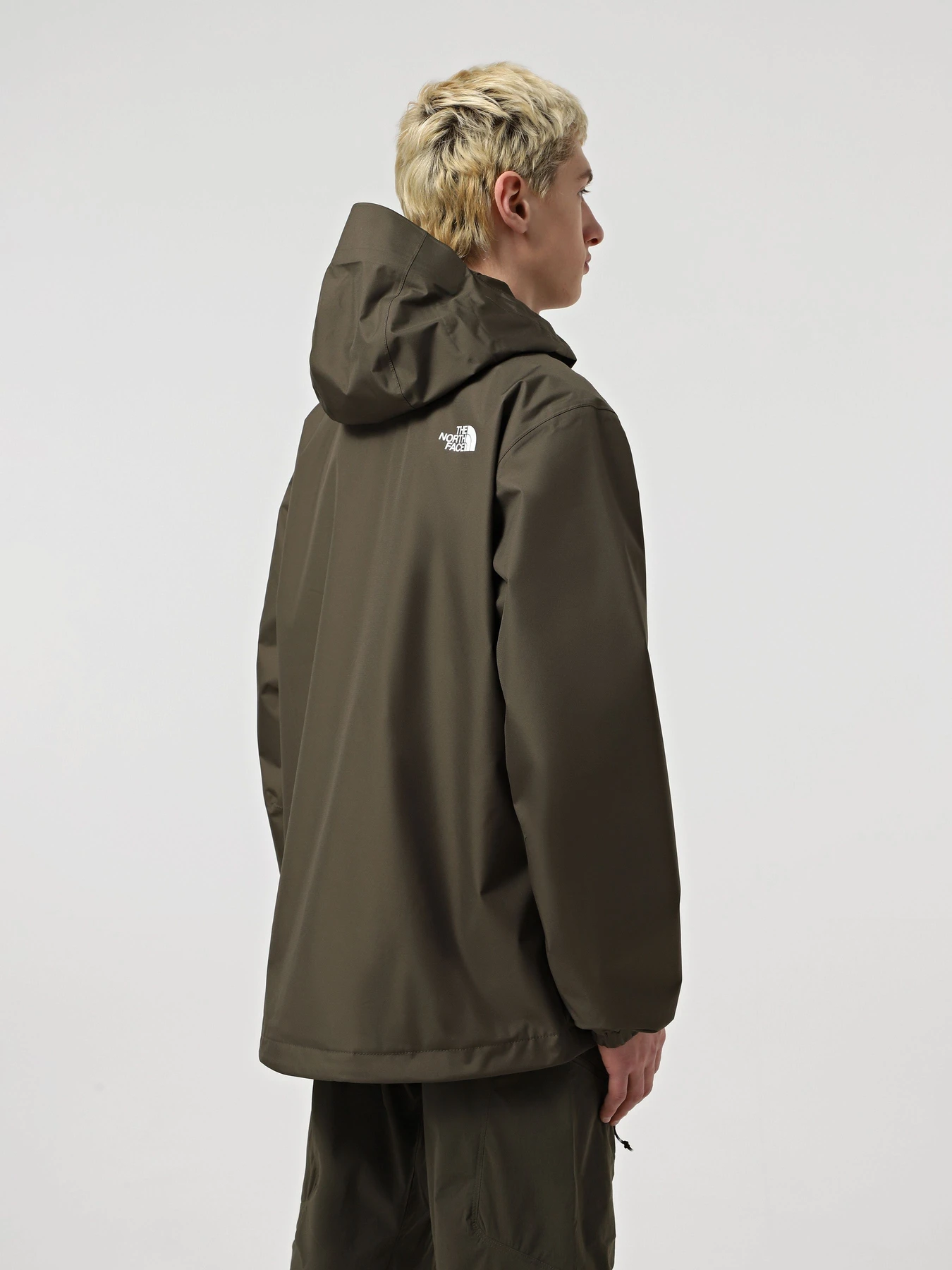 Куртки та дублянки The North Face Quest модель NF00A8AZ21L1 Фото