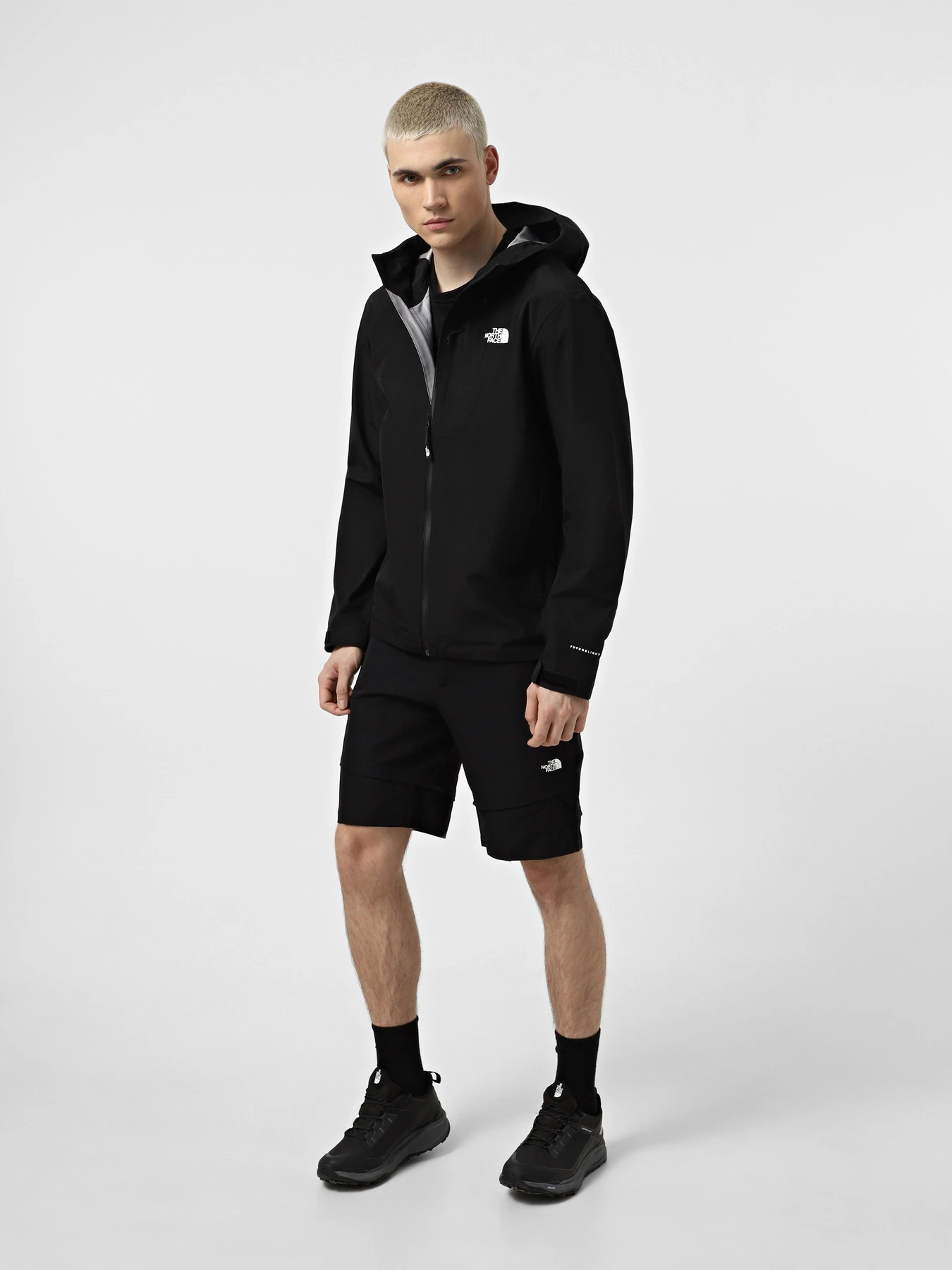 Куртки та дублянки The North Face Dryzzle FutureLight™ II модель NF0A8B4XJK31 Фото