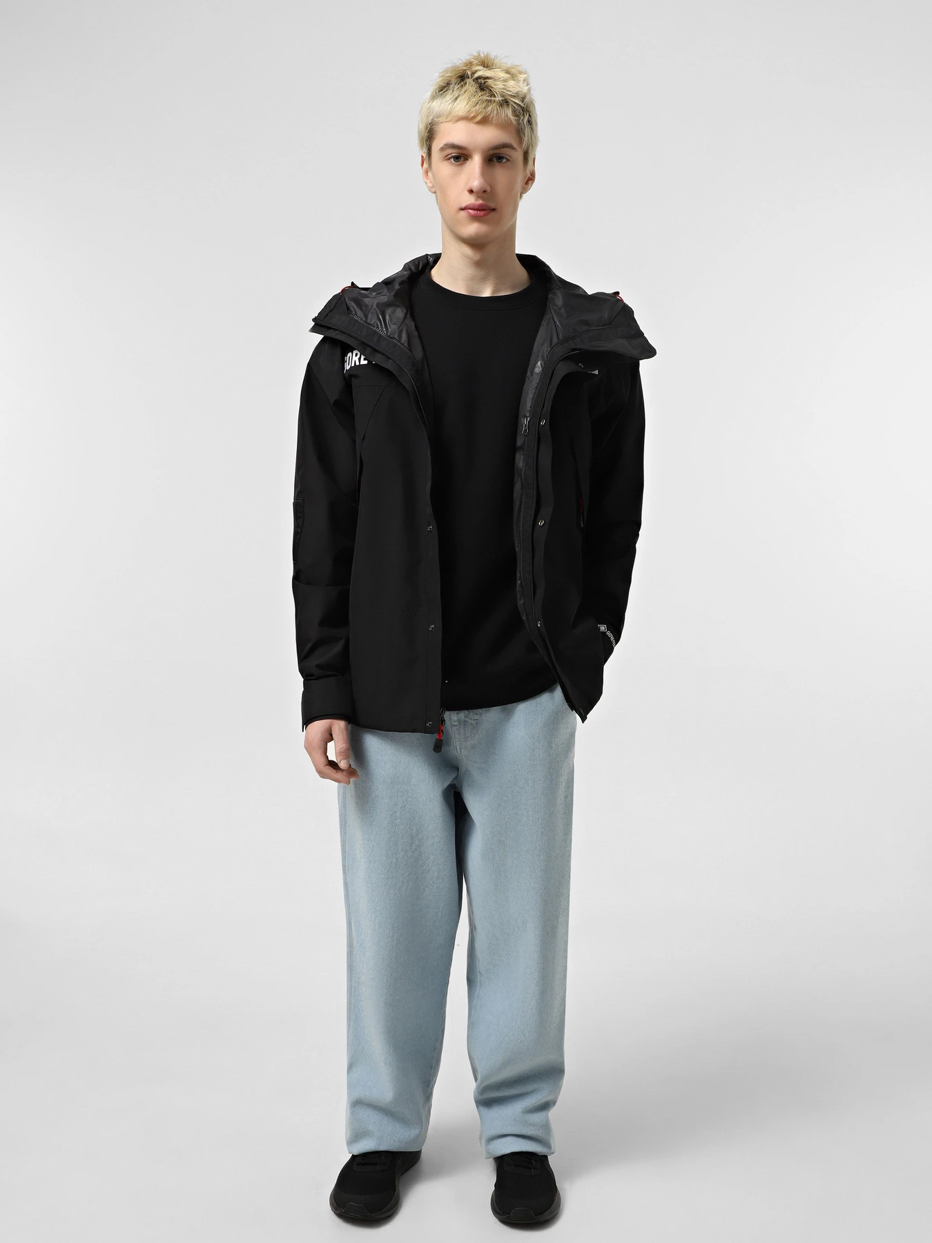 Куртки та дублянки The North Face GORE-TEX® Mountain модель NF0A831M57Y1 Куртки та дублянки The North Face GORE-TEX® Mountain модель NF0A831M57Y1 Фото