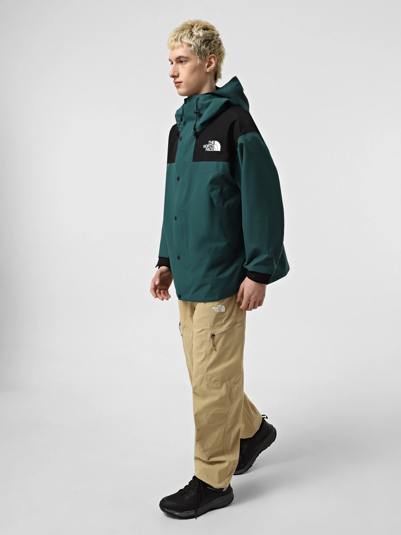 Куртки та дублянки The North Face Dryvent Mono Mountain модель NF0A88XF5861 Куртки та дублянки The North Face Dryvent Mono Mountain модель NF0A88XF5861 Фото