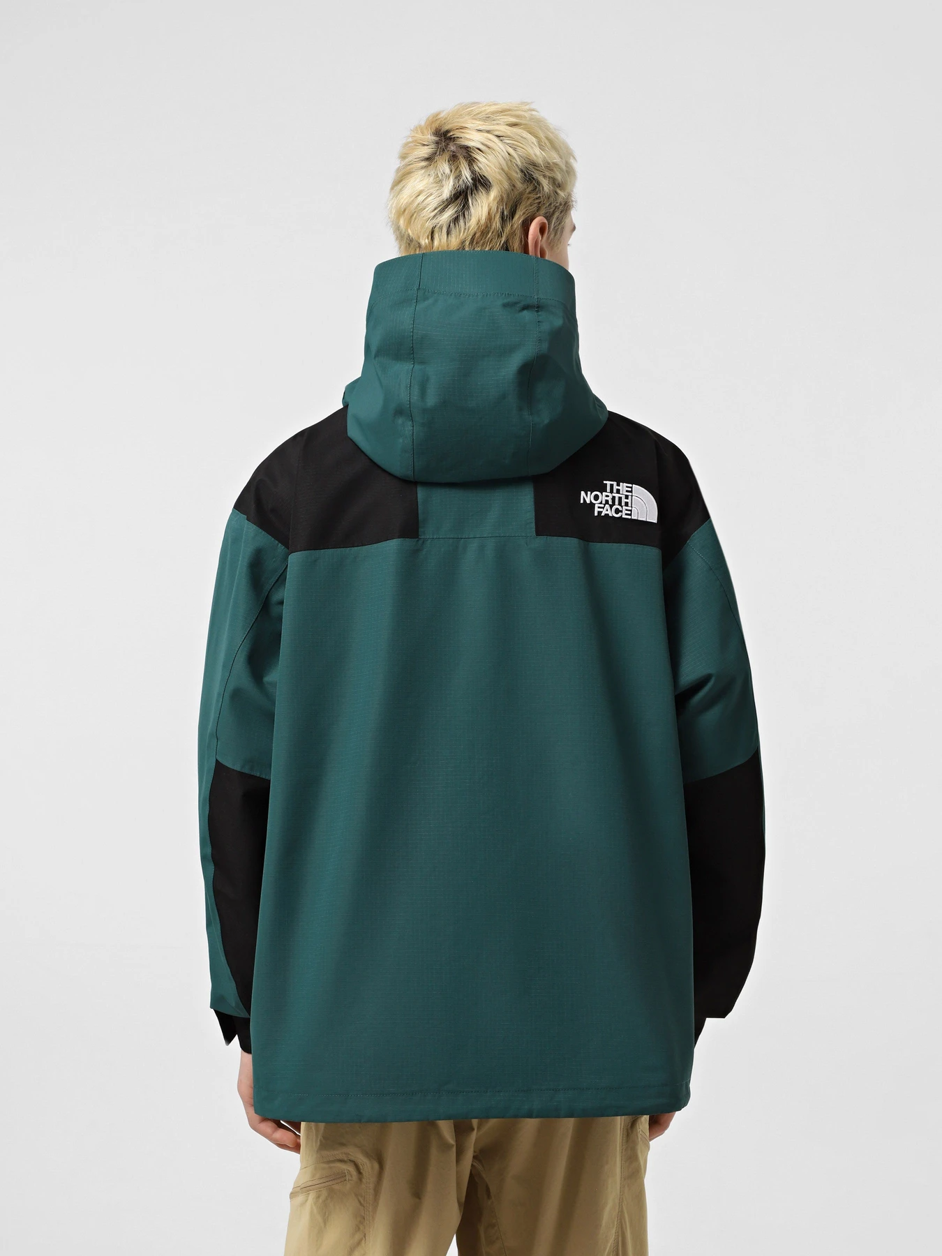 Куртки та дублянки The North Face Dryvent Mono Mountain модель NF0A88XF5861 Куртки та дублянки The North Face Dryvent Mono Mountain модель NF0A88XF5861 Фото
