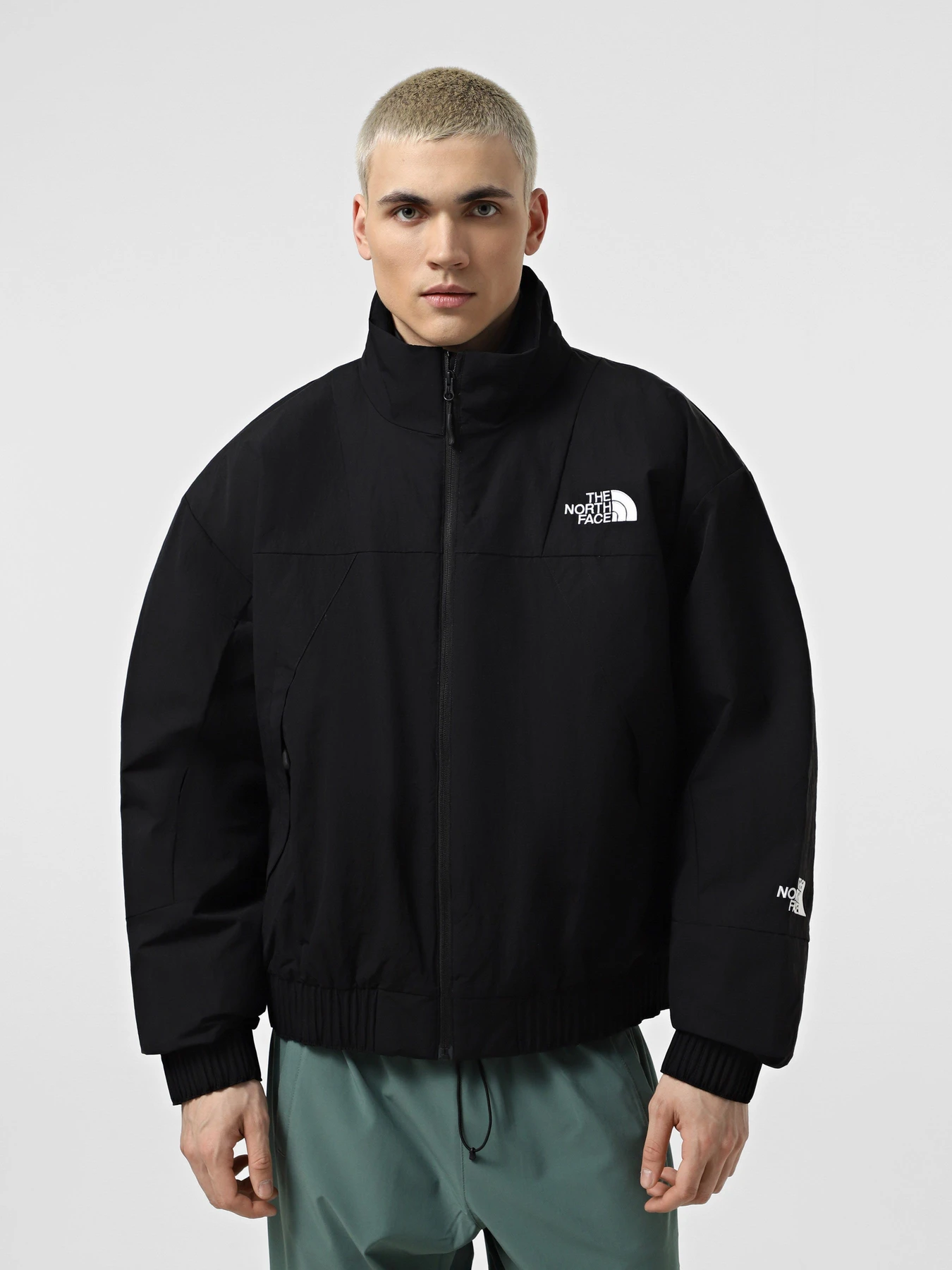 Куртки и дубленки The North Face Nse Insulated модель NF0A8BJKJK31 Фото