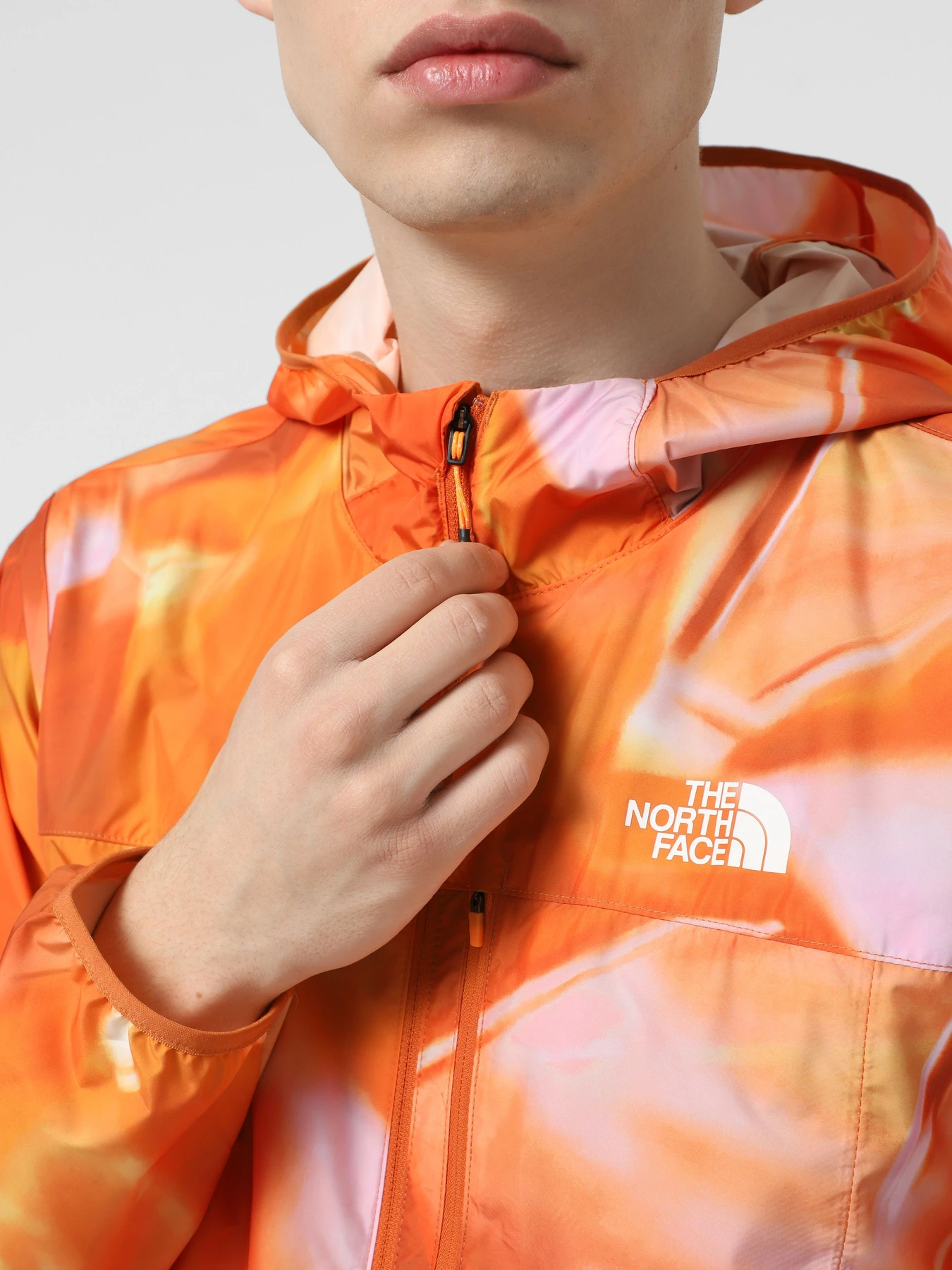 Куртки и дубленки The North Face Higher Run Wind модель NF0A872763K1 Куртки и дубленки The North Face Higher Run Wind модель NF0A872763K1 Фото