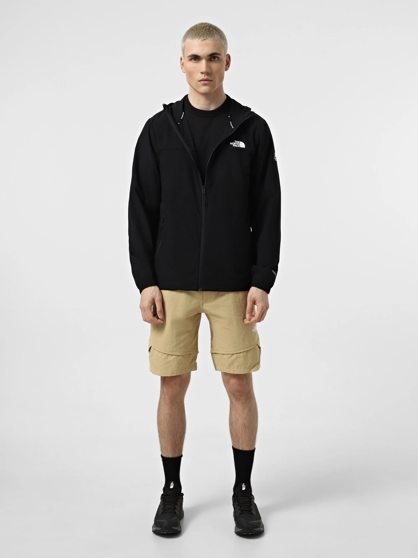 Куртки та дублянки The North Face Mountain Athletics Hooded Wind модель NF0A8BP1JK31 Куртки та дублянки The North Face Mountain Athletics Hooded Wind модель NF0A8BP1JK31 Фото