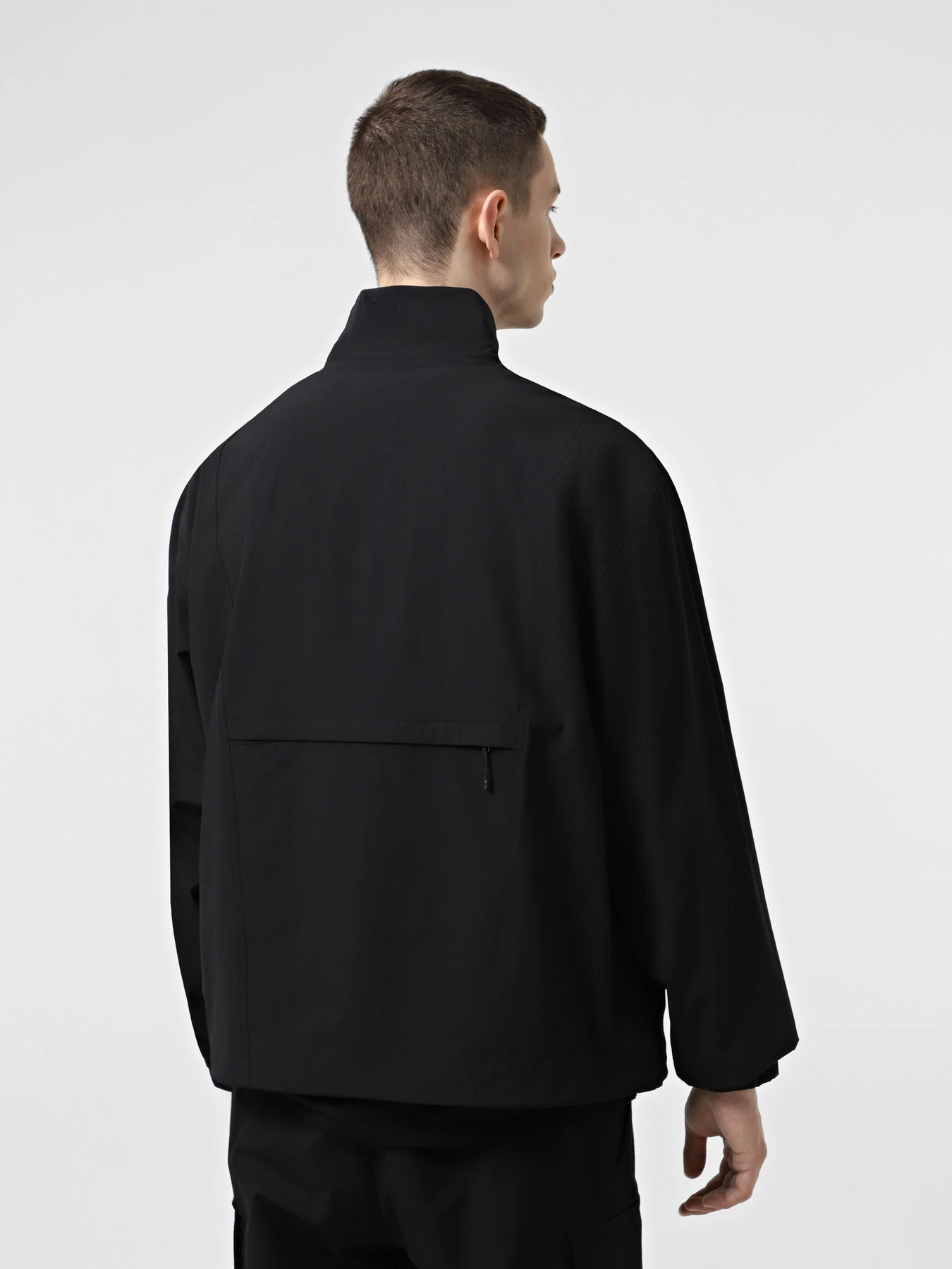 Куртки и дубленки The North Face Dome Wind модель NF0A8B5HJK31 Фото