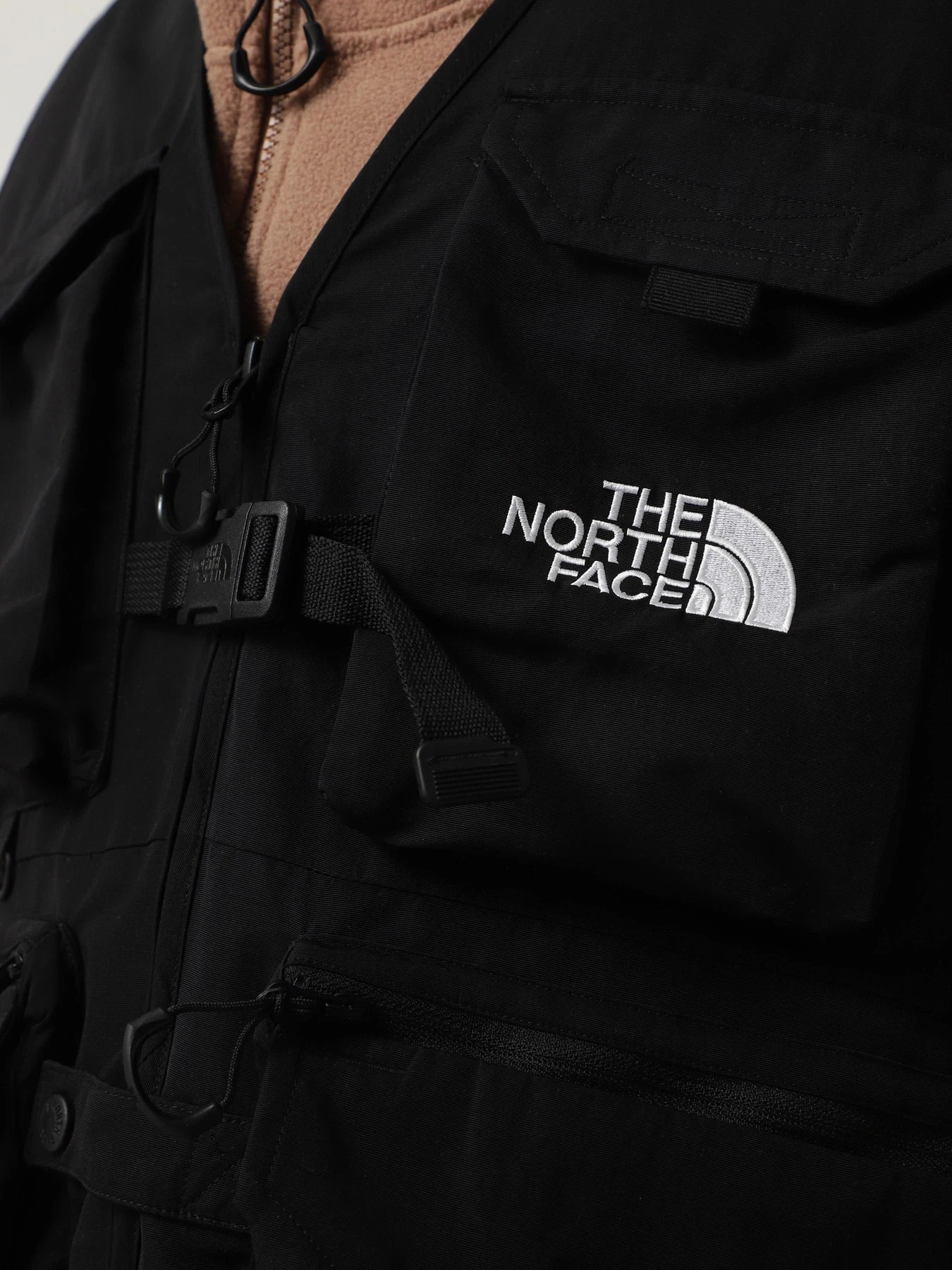 Свитры и кардиганы The North Face NSE модель NF0A8BK2JK31 Свитры и кардиганы The North Face NSE модель NF0A8BK2JK31 Фото