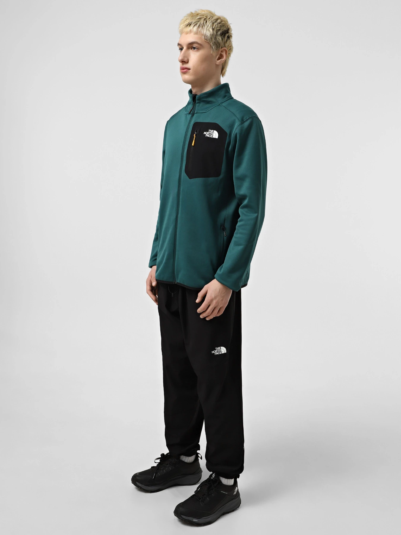 Худи и свитшоты The North Face Crest Fz модель NF0A897C5861 Худи и свитшоты The North Face Crest Fz модель NF0A897C5861 Фото
