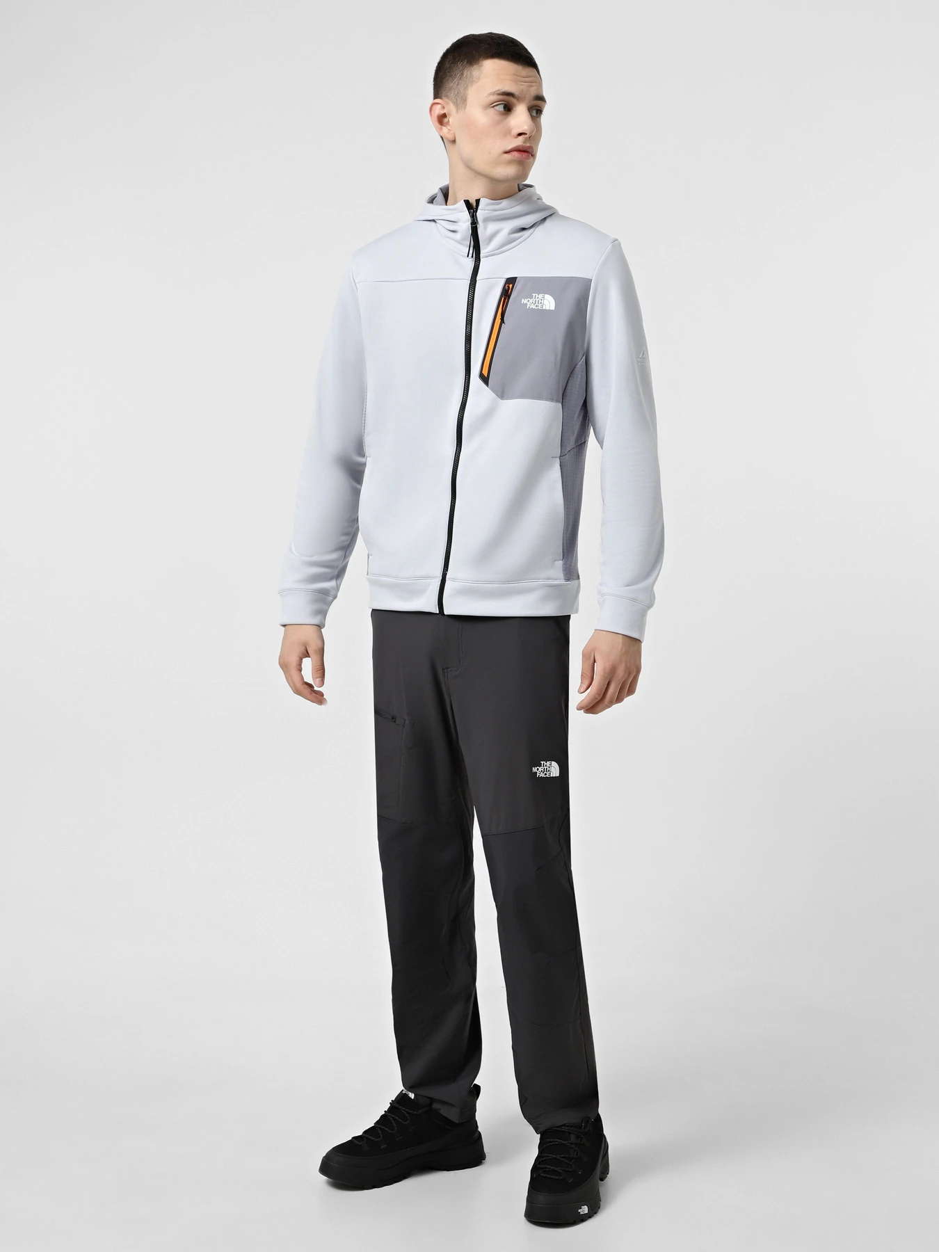 Худи и свитшоты The North Face Mountain Athletics модель NF0A893QA1S1 Худи и свитшоты The North Face Mountain Athletics модель NF0A893QA1S1 Фото