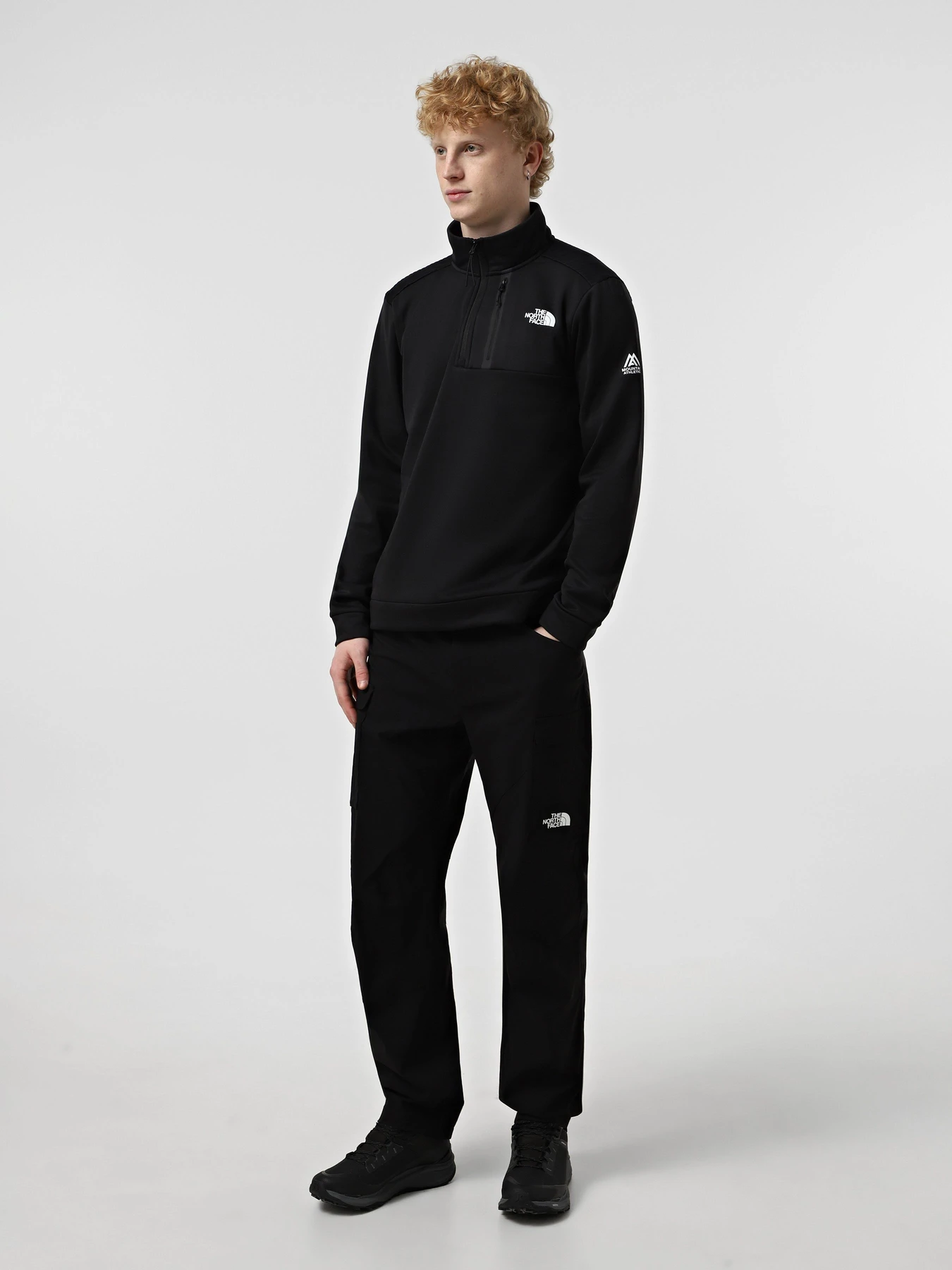 Худи и свитшоты The North Face Ma Fleece ¼ Zip модель NF0A8BFMJK31 Фото