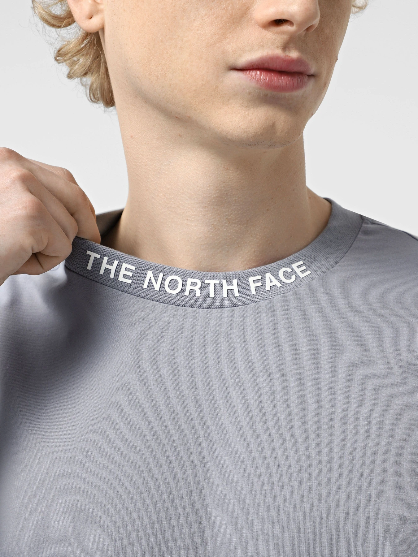 Футболки и поло The North Face Zumu модель NF0A87DD42J1 Футболки и поло The North Face Zumu модель NF0A87DD42J1 Фото