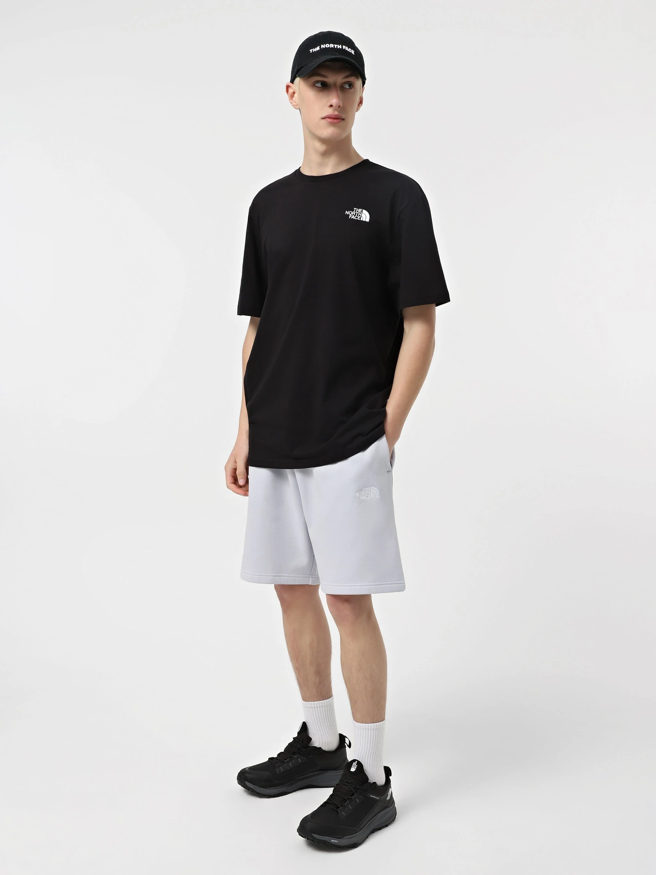 Футболки и поло The North Face Vertical модель NF0A89FPJK31 Футболки и поло The North Face Vertical модель NF0A89FPJK31 Фото