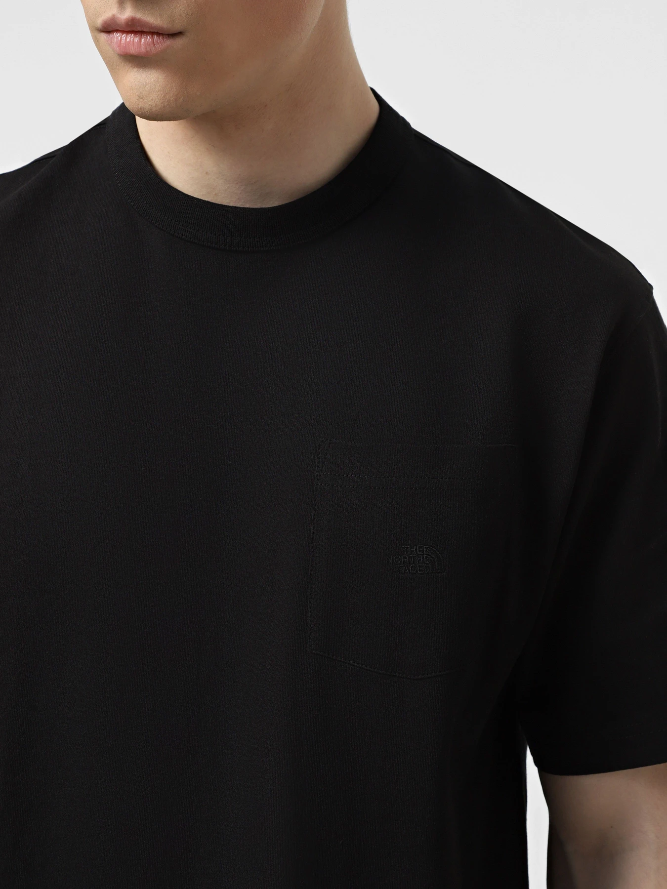 Футболки и поло The North Face Dome Relaxed Pocket модель NF0A8C3PJK31 Футболки и поло The North Face Dome Relaxed Pocket модель NF0A8C3PJK31 Фото