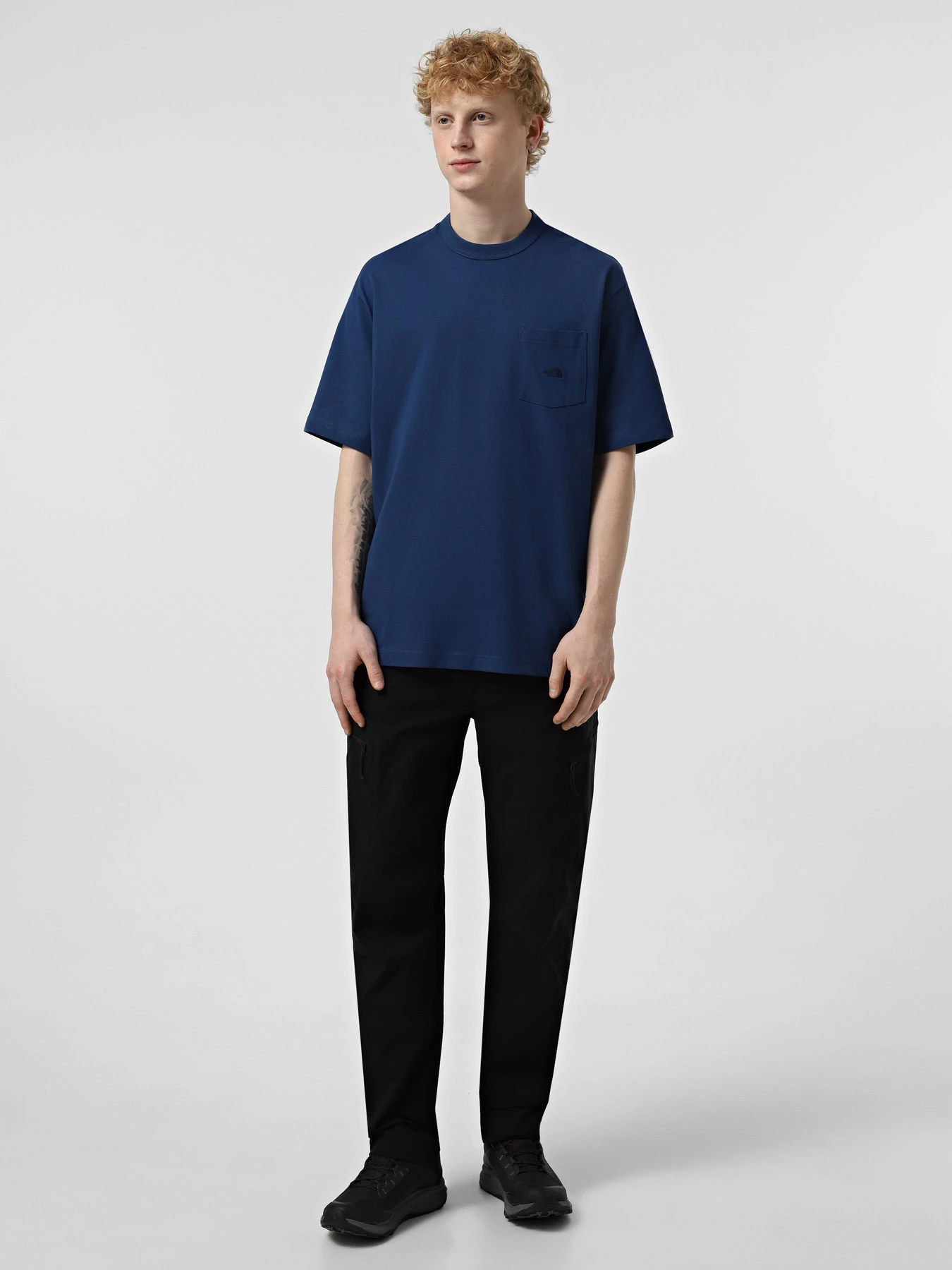 Футболки и поло The North Face Dome Relaxed Pocket модель NF0A8C3PD1R1 Футболки и поло The North Face Dome Relaxed Pocket модель NF0A8C3PD1R1 Фото