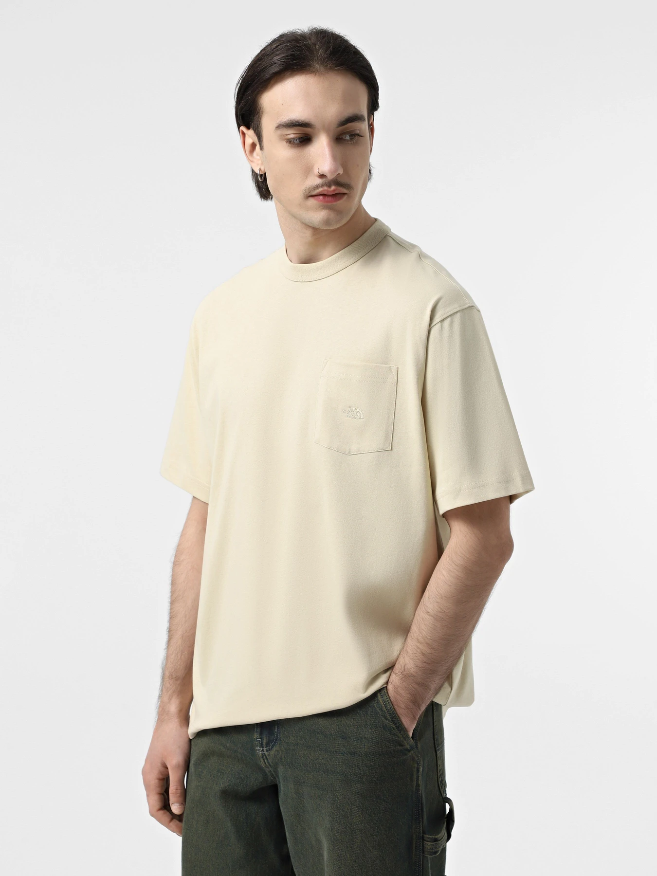 Футболки і поло The North Face Dome Relaxed Pocket модель NF0A8C3P3X41 Фото