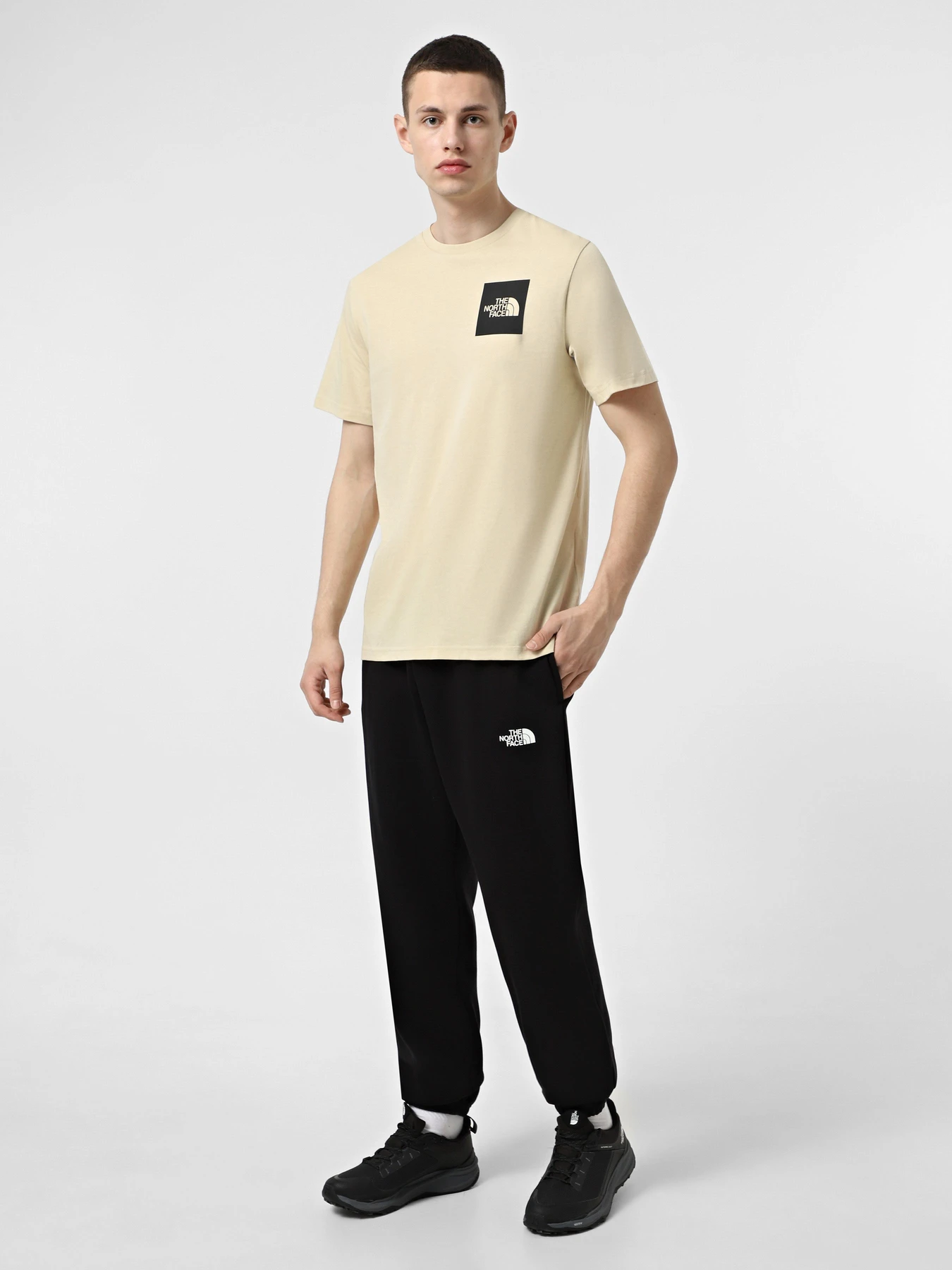 Брюки The North Face Simple Dome модель NF0A8C1WJK31 Брюки The North Face Simple Dome модель NF0A8C1WJK31 Фото