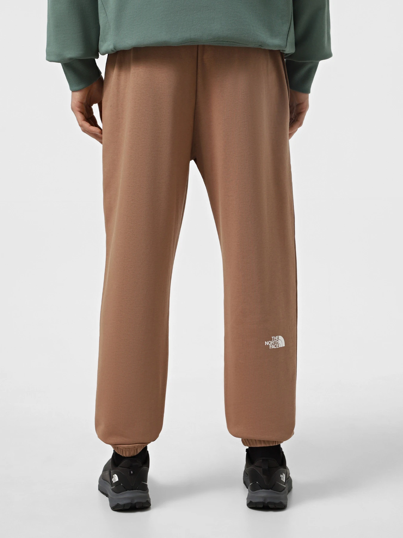 Брюки The North Face Simple Dome Light Regular Tapered модель NF0A8C416IH1 Брюки The North Face Simple Dome Light Regular Tapered модель NF0A8C416IH1 Фото