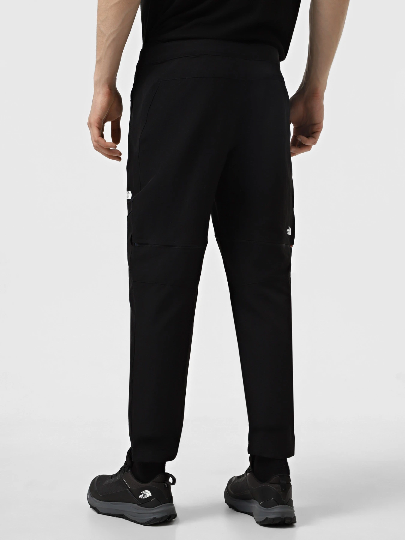 Брюки The North Face Lightning Convertible модель NF0A556P4H01 Брюки The North Face Lightning Convertible модель NF0A556P4H01 Фото