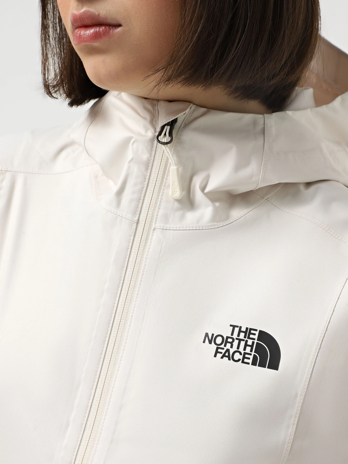 Куртки и дубленки The North Face Cropped Quest модель NF0A55EPQLI1 Фото