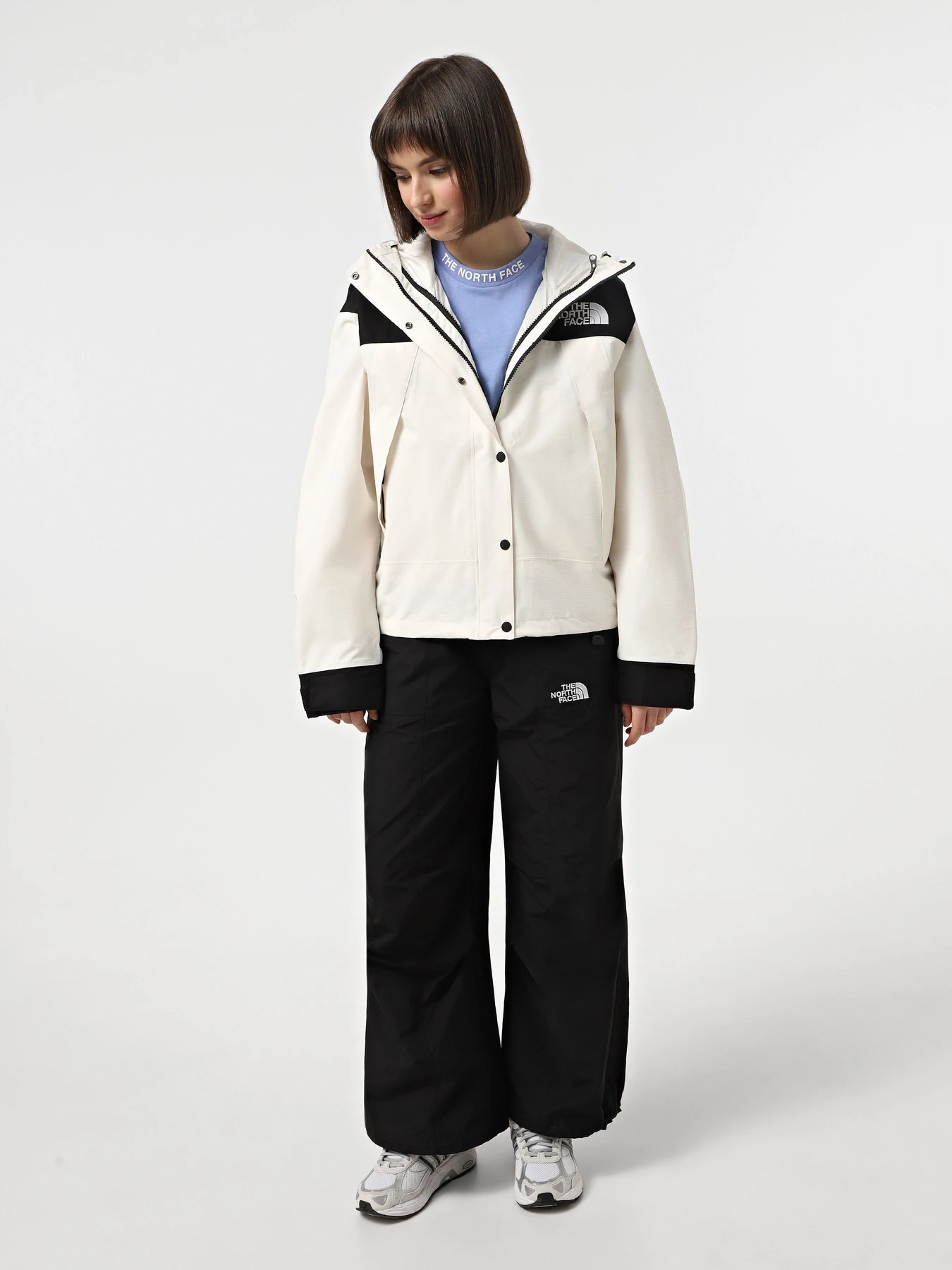 Куртки и дубленки The North Face Dryvent Mono Mountain модель NF0A88YXROU1 Куртки и дубленки The North Face Dryvent Mono Mountain модель NF0A88YXROU1 Фото