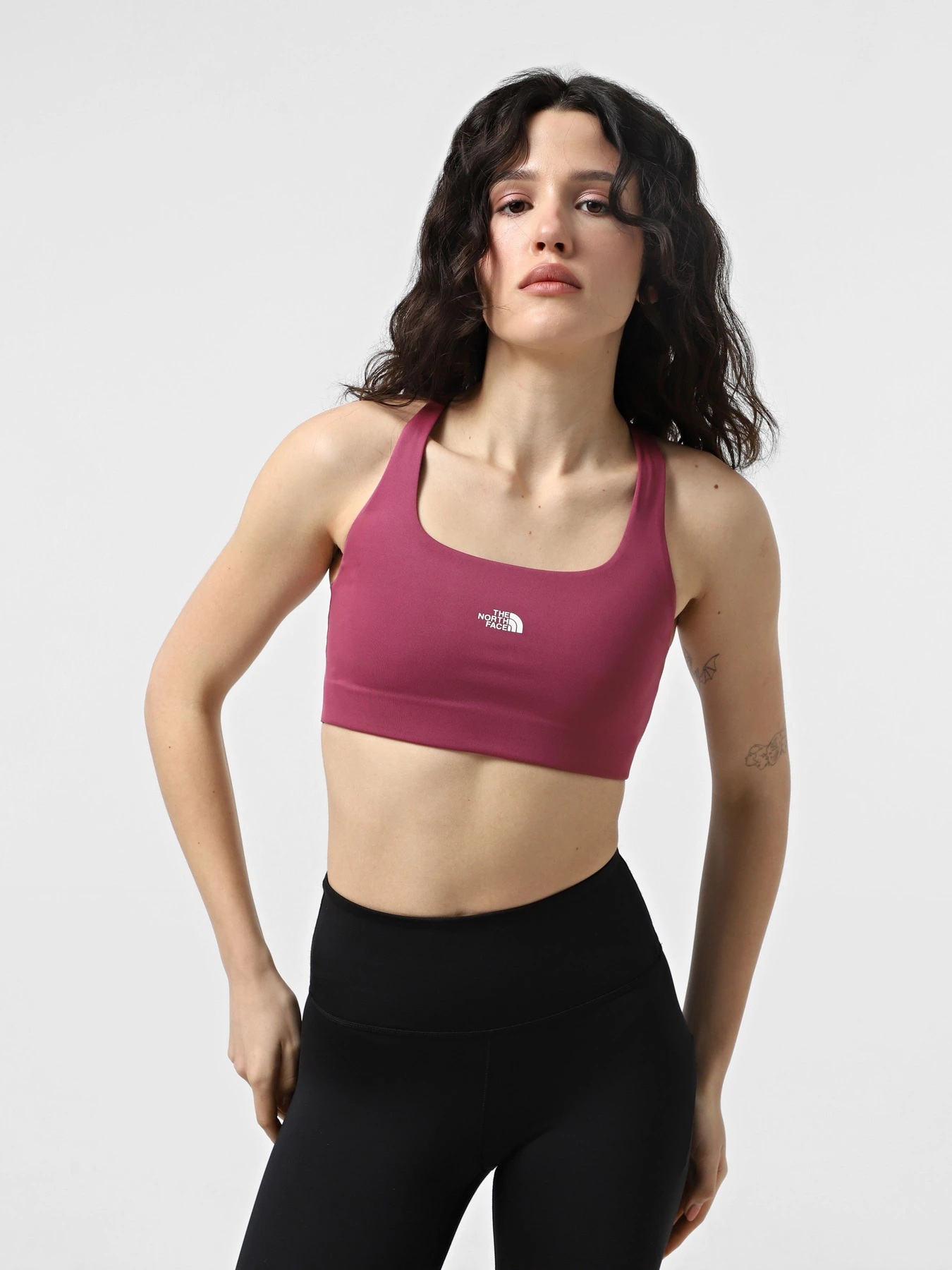 Футболки и поло The North Face Movmynt модель NF0A891Q6EO1 Футболки и поло The North Face Movmynt модель NF0A891Q6EO1 Фото