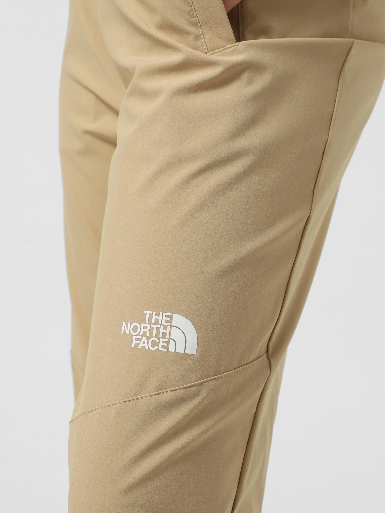 Брюки The North Face Ma Wind модель NF0A8BGPLK51 Брюки The North Face Ma Wind модель NF0A8BGPLK51 Фото