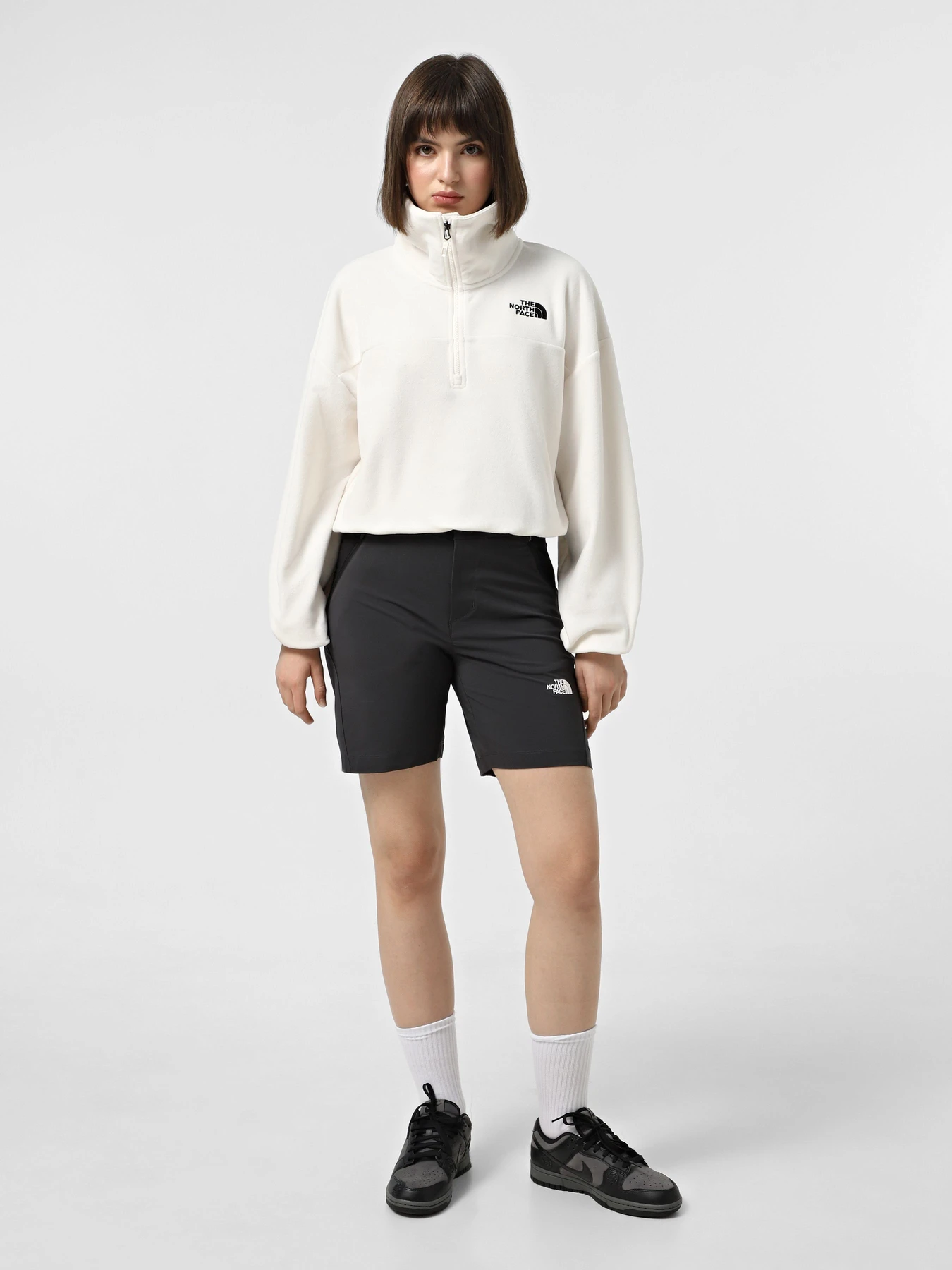 Шорты The North Face Felik Slim Tapered модель NF0A8BT4MN81 Фото