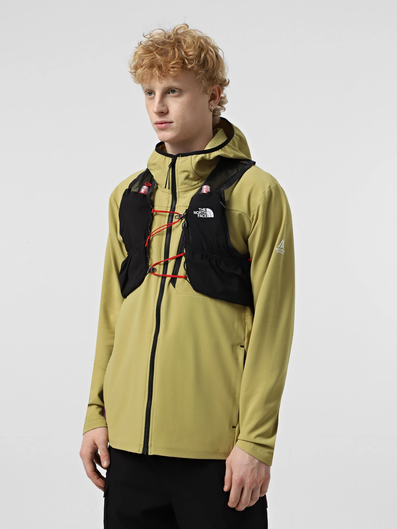 Светри та кардигани The North Face Summit Run Vest 5 модель NF0A8BKKKT01 Светри та кардигани The North Face Summit Run Vest 5 модель NF0A8BKKKT01 Фото