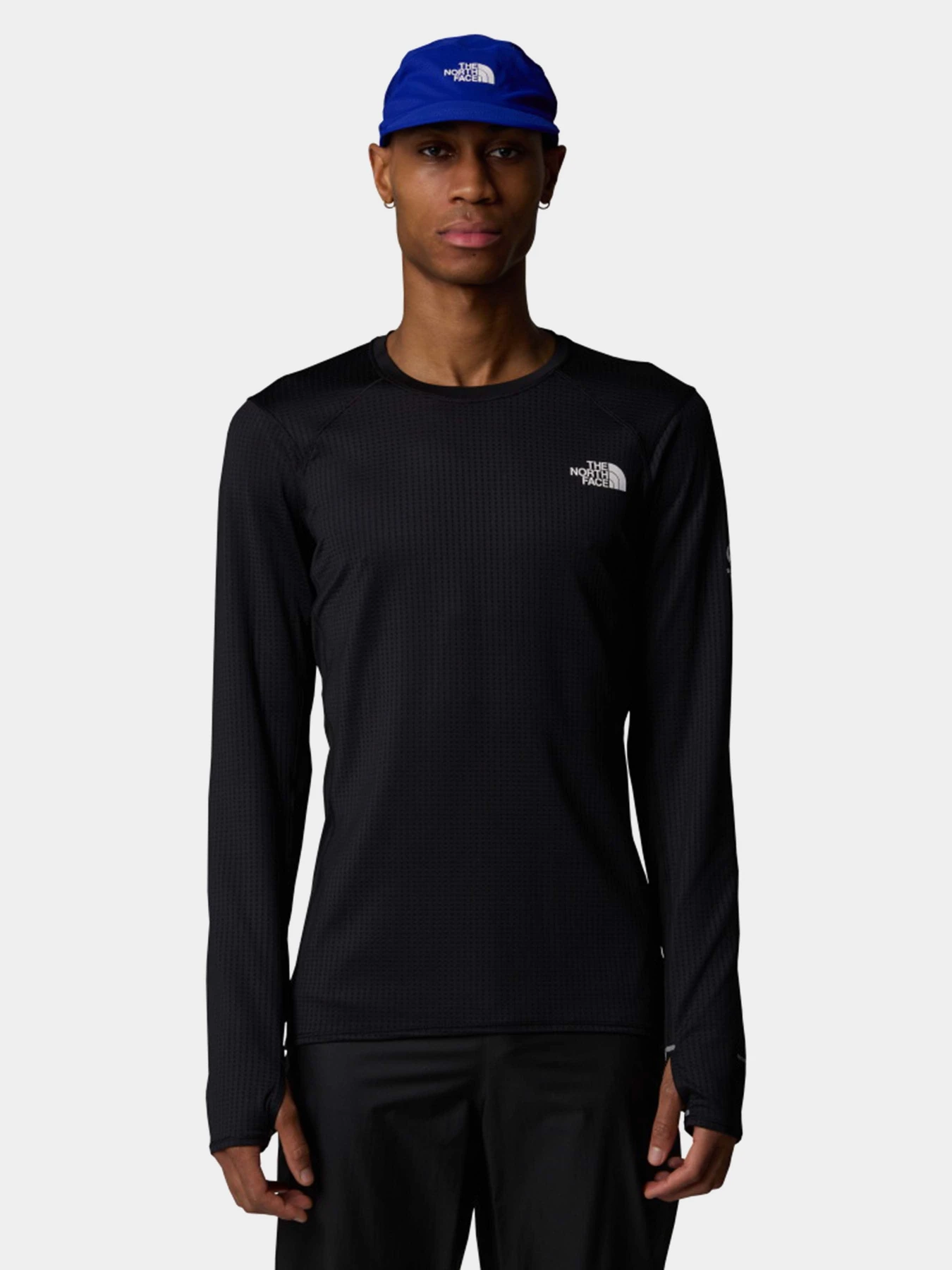 Худи и свитшоты The North Face Summit Altimetro модель NF0A88XBJK31 Худи и свитшоты The North Face Summit Altimetro модель NF0A88XBJK31 Фото