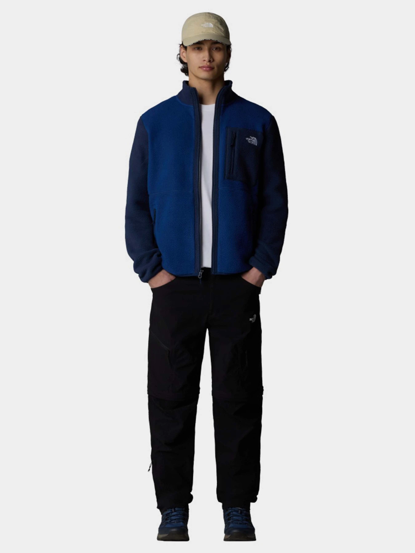 Худі та світшоти The North Face Yumiori модель NF0A883R8Z41 Худі та світшоти The North Face Yumiori модель NF0A883R8Z41 Фото