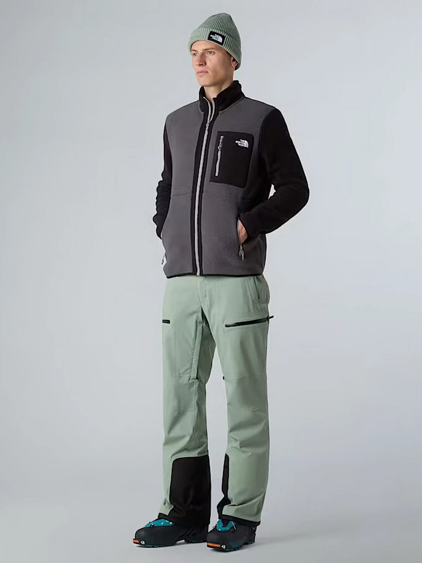 Худи и свитшоты The North Face Yumiori модель NF0A883RWVO1 Фото