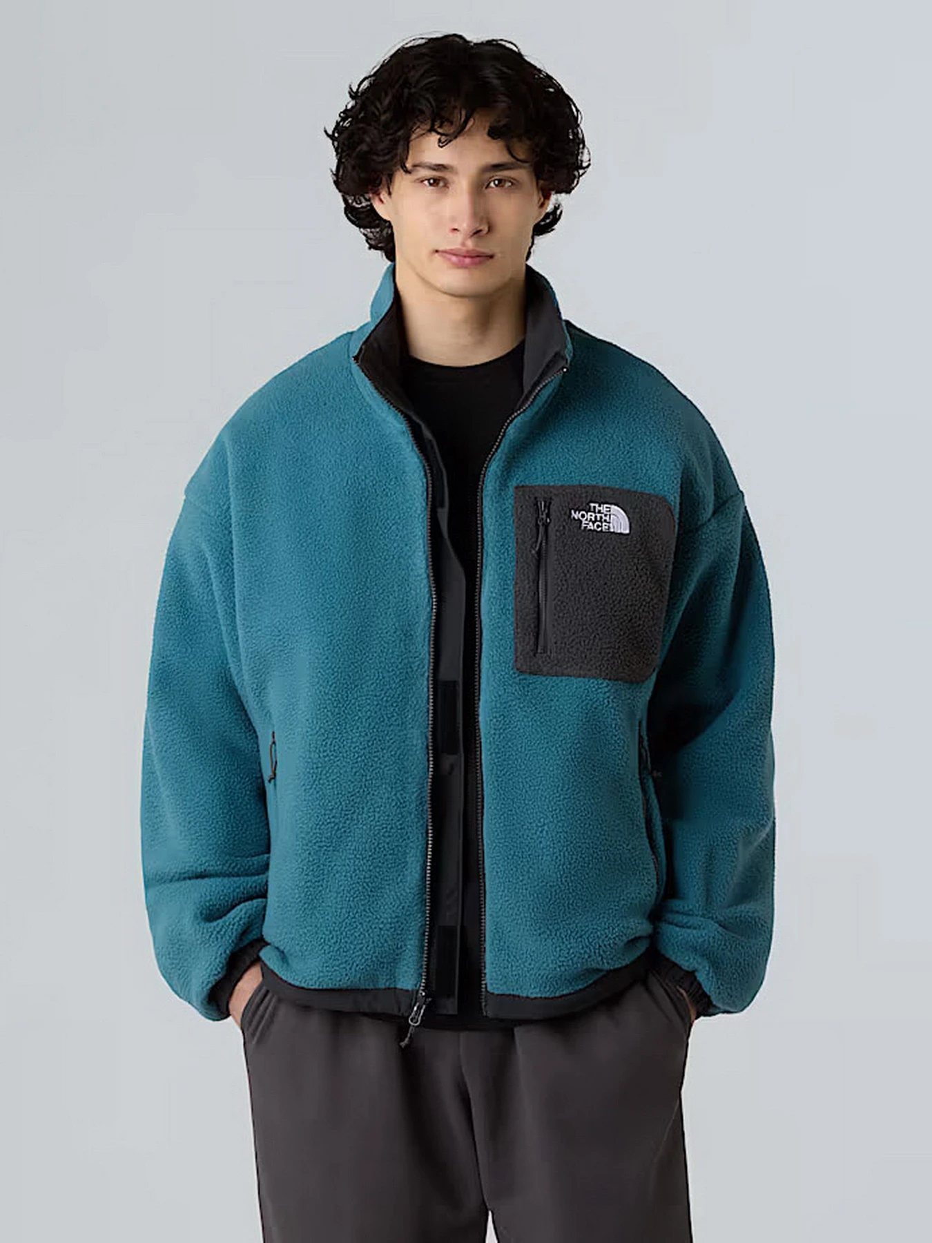 Куртки и дубленки The North Face Yumiori Reversible модель NF0A89GTGBO1 Куртки и дубленки The North Face Yumiori Reversible модель NF0A89GTGBO1 Фото