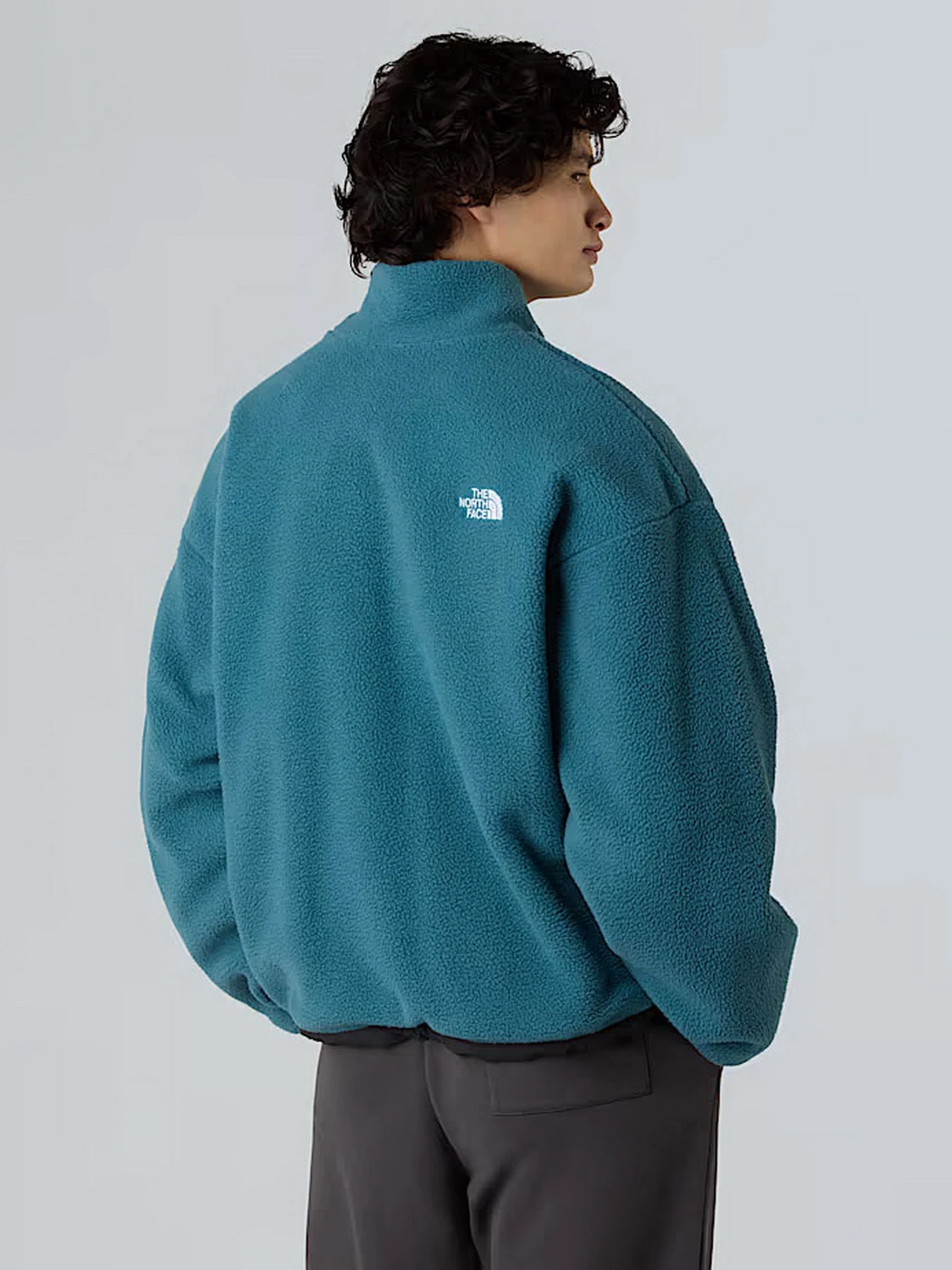 Куртки и дубленки The North Face Yumiori Reversible модель NF0A89GTGBO1 Куртки и дубленки The North Face Yumiori Reversible модель NF0A89GTGBO1 Фото