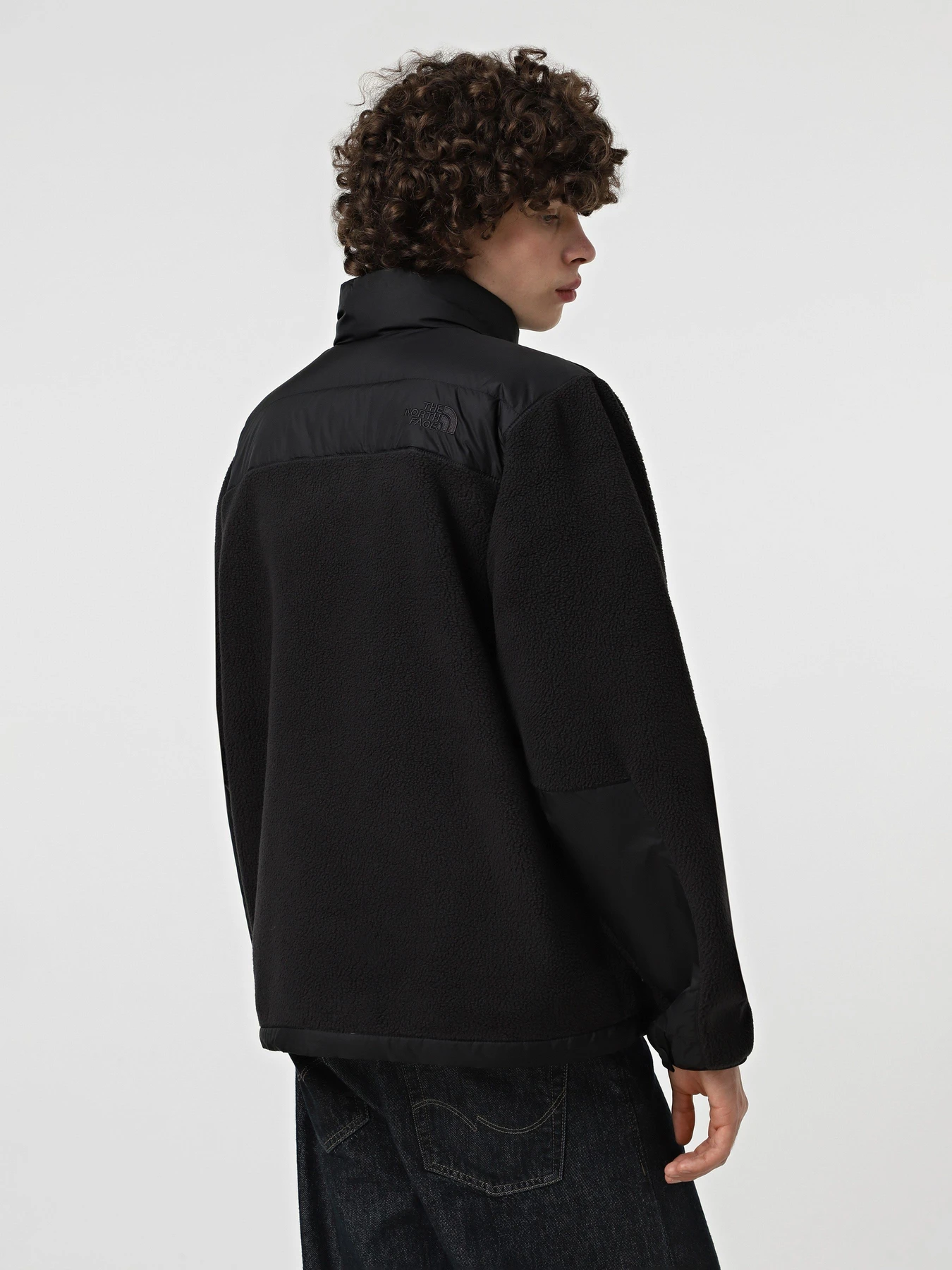 Куртки и дубленки The North Face RMST Denali модель NF0A8D0UJK31 Куртки и дубленки The North Face RMST Denali модель NF0A8D0UJK31 Фото