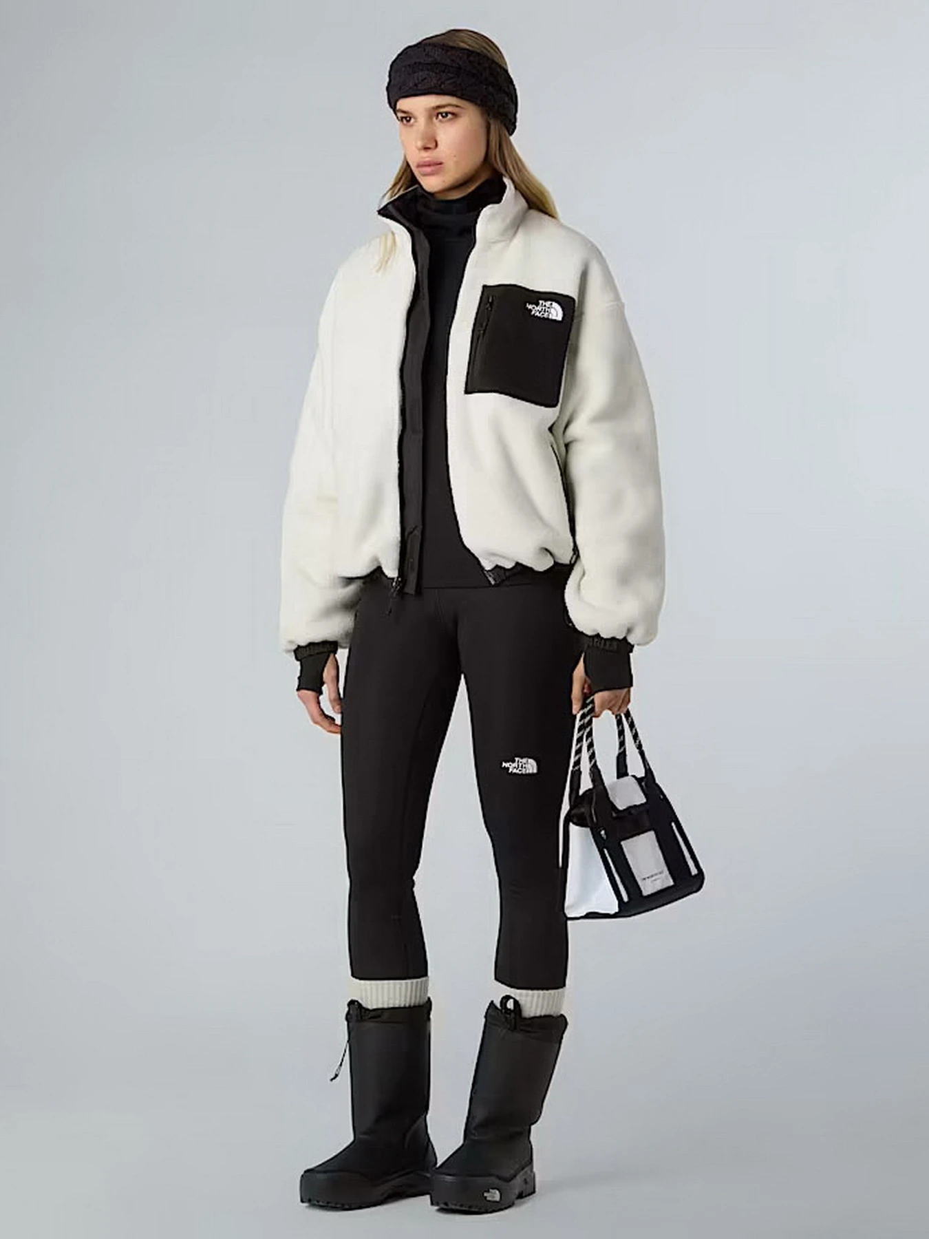 Куртки и дубленки The North Face Yumiori Reversible модель NF0A8E87VOR1 Куртки и дубленки The North Face Yumiori Reversible модель NF0A8E87VOR1 Фото