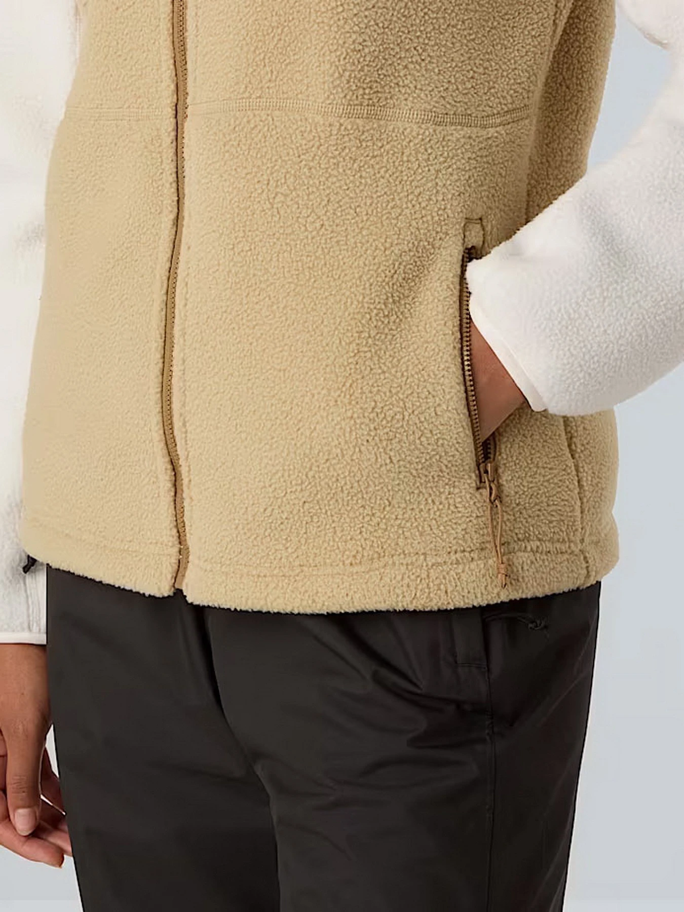 Худи и свитшоты The North Face Yumiori модель NF0A8E883CG1 Худи и свитшоты The North Face Yumiori модель NF0A8E883CG1 Фото