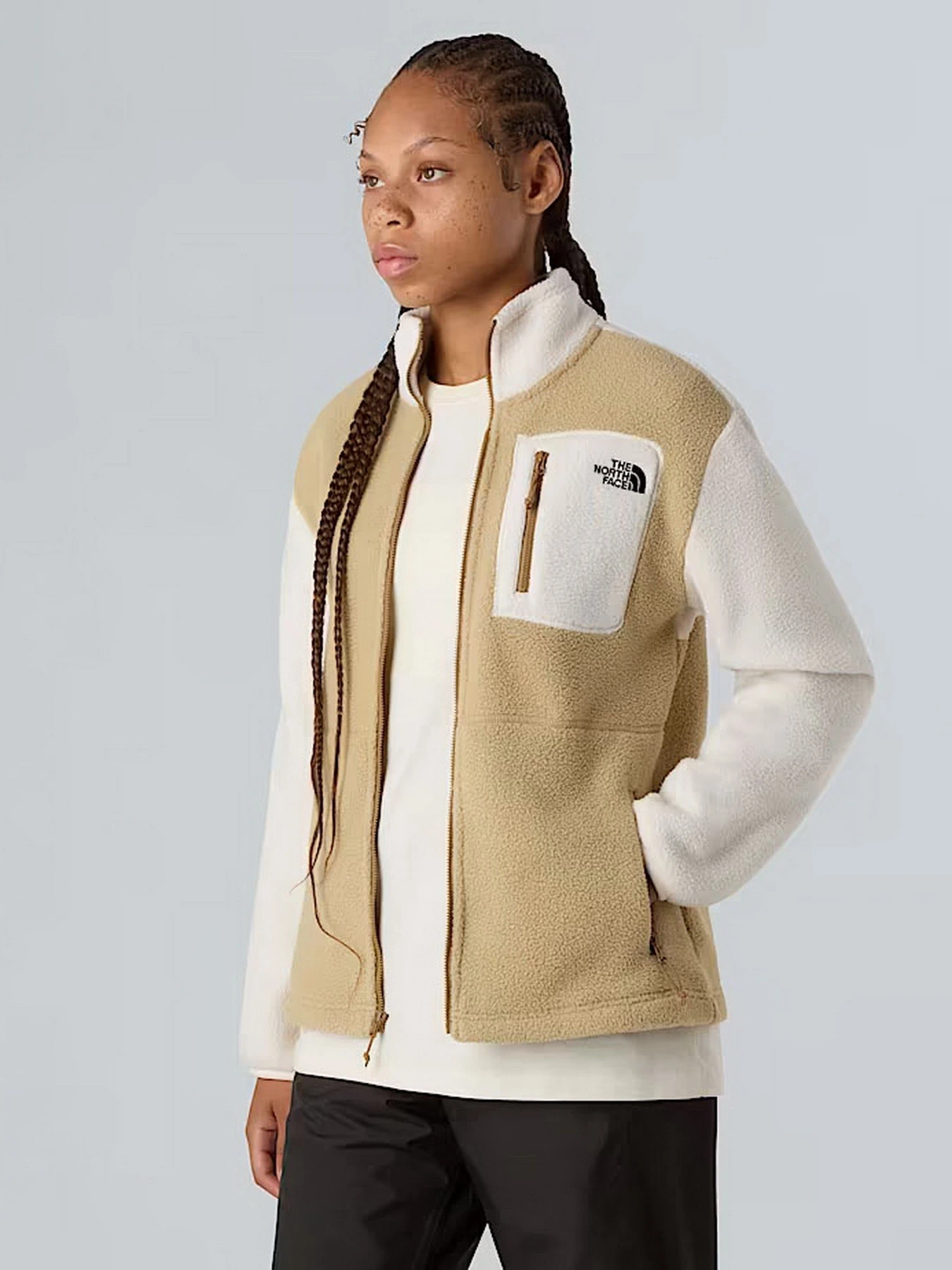Худи и свитшоты The North Face Yumiori модель NF0A8E883CG1 Худи и свитшоты The North Face Yumiori модель NF0A8E883CG1 Фото