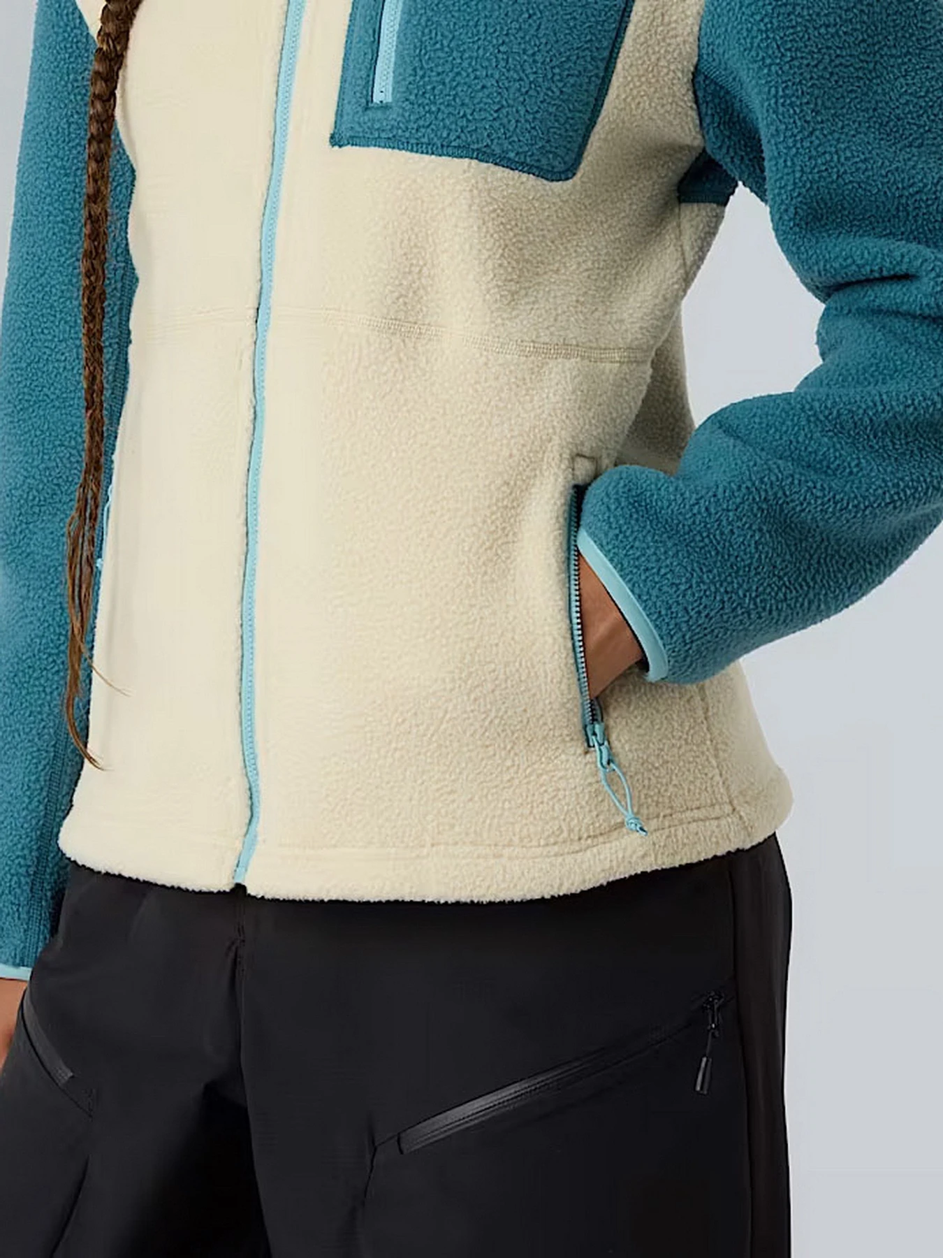 Худи и свитшоты The North Face Yumiori модель NF0A8E88EOT1 Худи и свитшоты The North Face Yumiori модель NF0A8E88EOT1 Фото