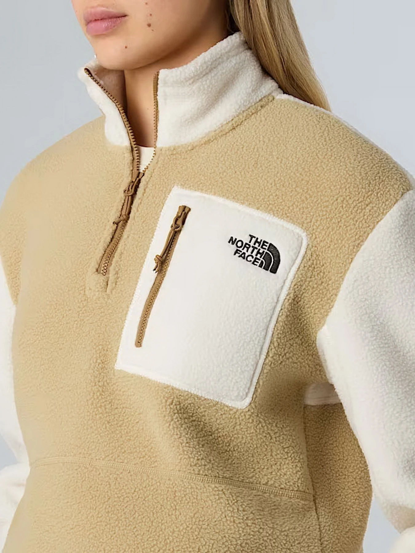 Худи и свитшоты The North Face Yumiori модель NF0A8E893CG1 Худи и свитшоты The North Face Yumiori модель NF0A8E893CG1 Фото
