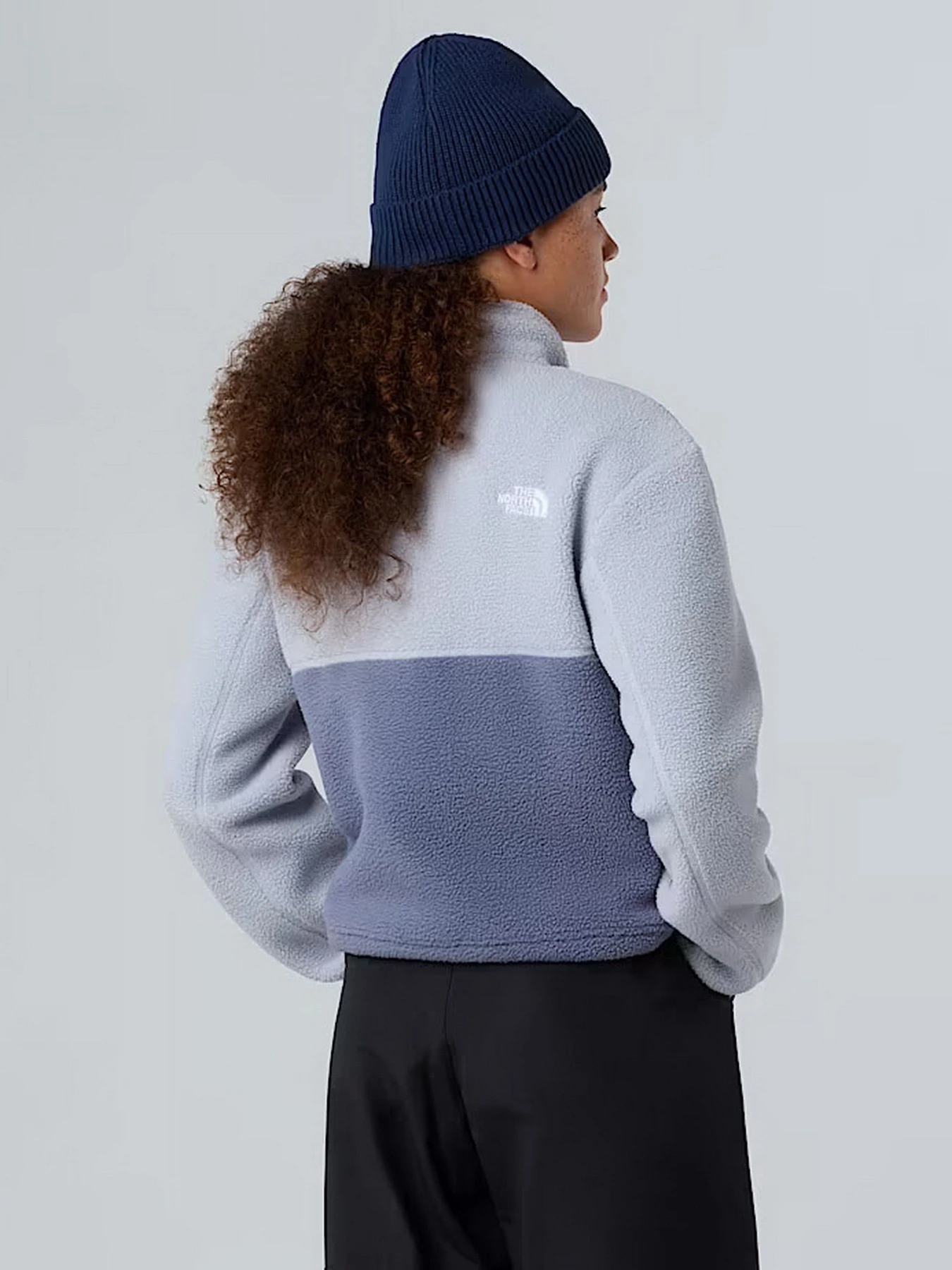 Худи и свитшоты The North Face Yumiori модель NF0A8E89EUO1 Худи и свитшоты The North Face Yumiori модель NF0A8E89EUO1 Фото