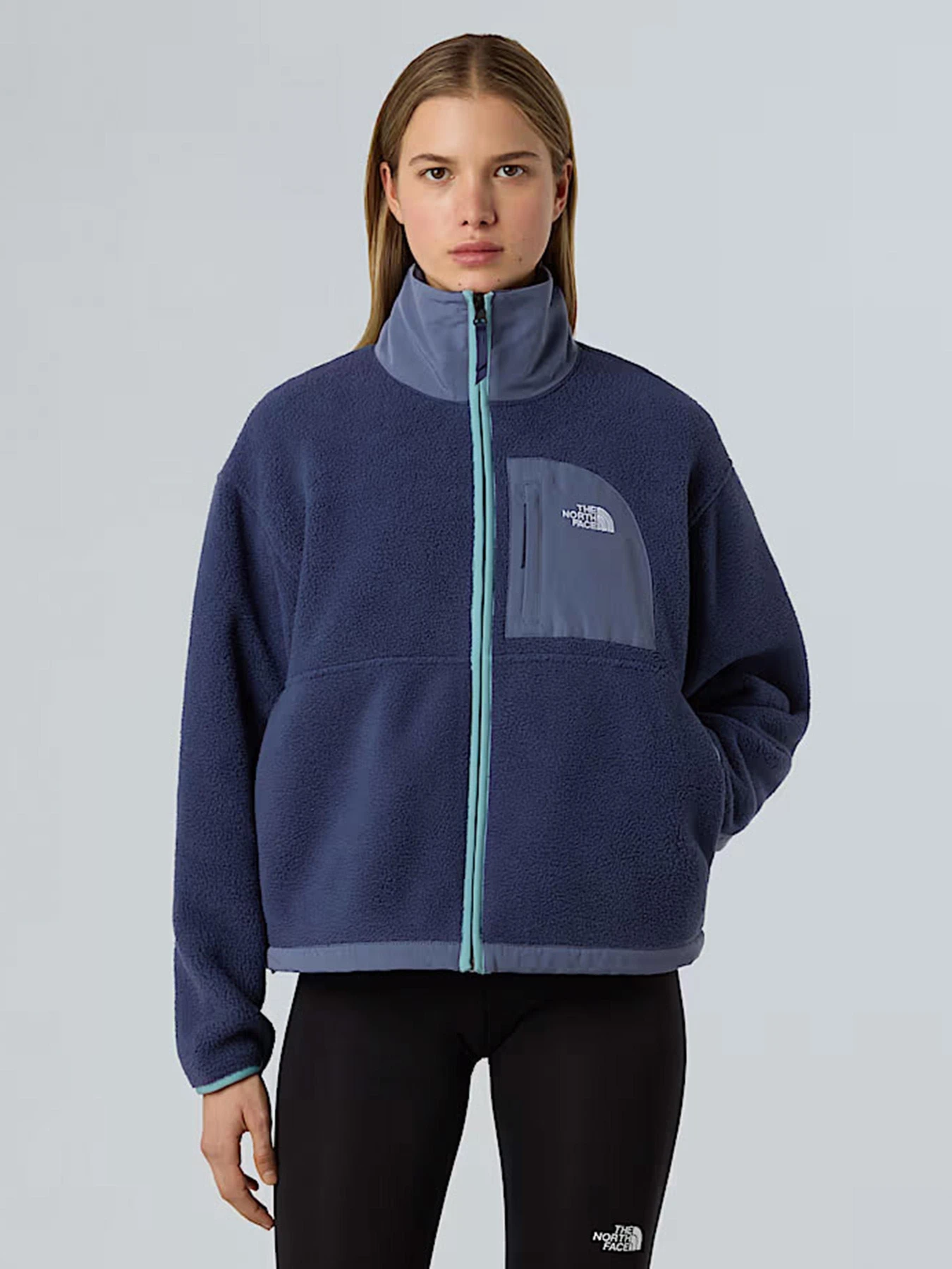 Худи и свитшоты The North Face Yumiori Off Peak модель NF0A8EUZE1I1 Худи и свитшоты The North Face Yumiori Off Peak модель NF0A8EUZE1I1 Фото