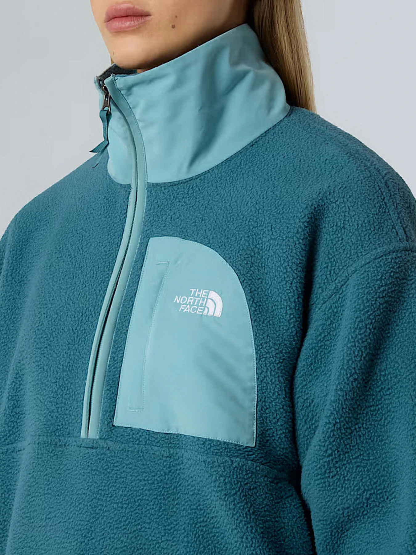 Худи и свитшоты The North Face Yumiori Off Peak модель NF0A8EV0E311 Худи и свитшоты The North Face Yumiori Off Peak модель NF0A8EV0E311 Фото