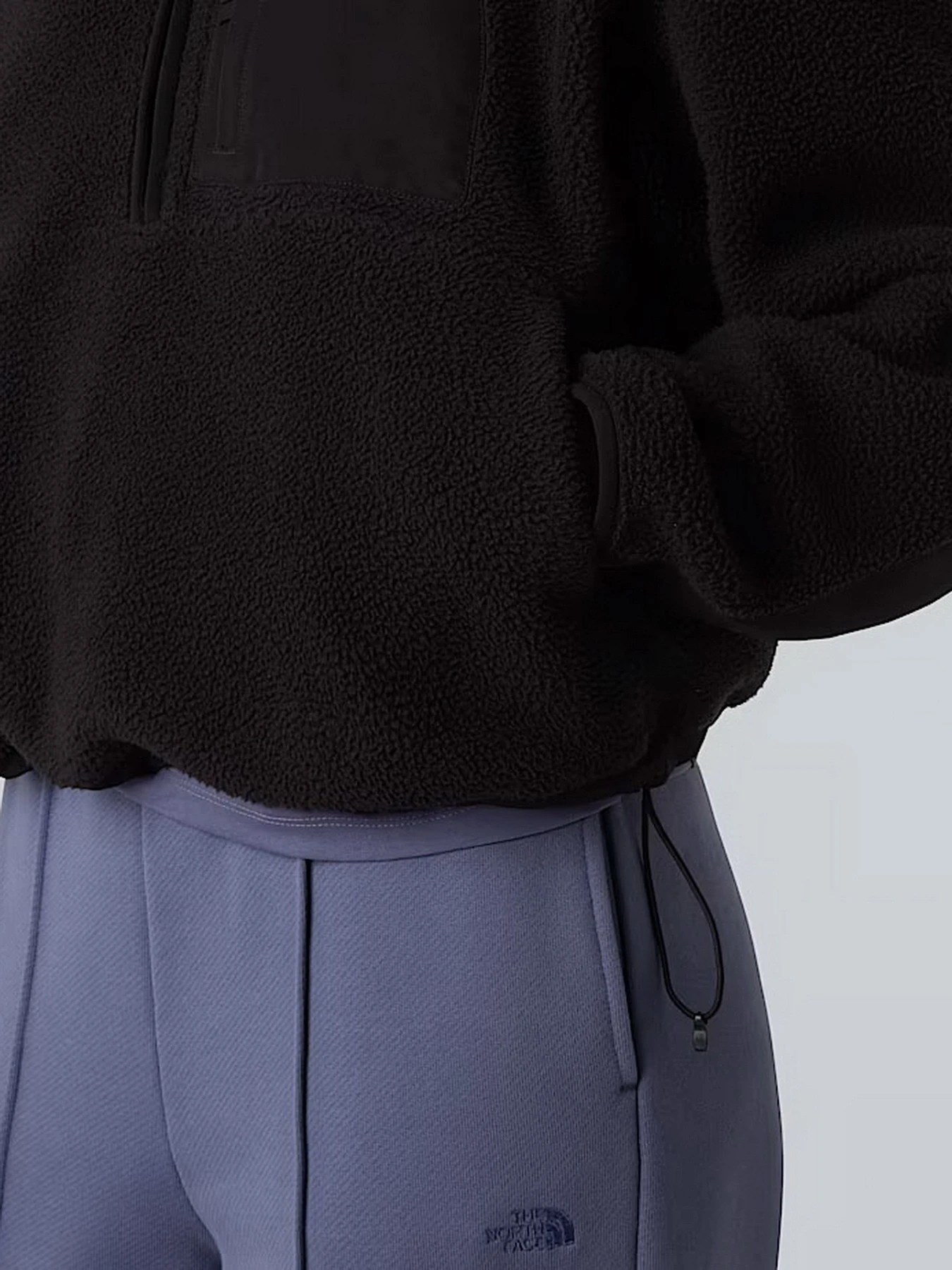 Худи и свитшоты The North Face Yumiori Off Peak модель NF0A8EV0JK31 Худи и свитшоты The North Face Yumiori Off Peak модель NF0A8EV0JK31 Фото