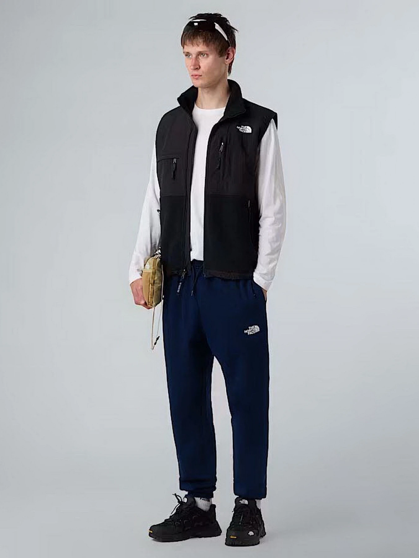 Брюки The North Face Simple Dome модель NF0A8C1W8K21 Брюки The North Face Simple Dome модель NF0A8C1W8K21 Фото